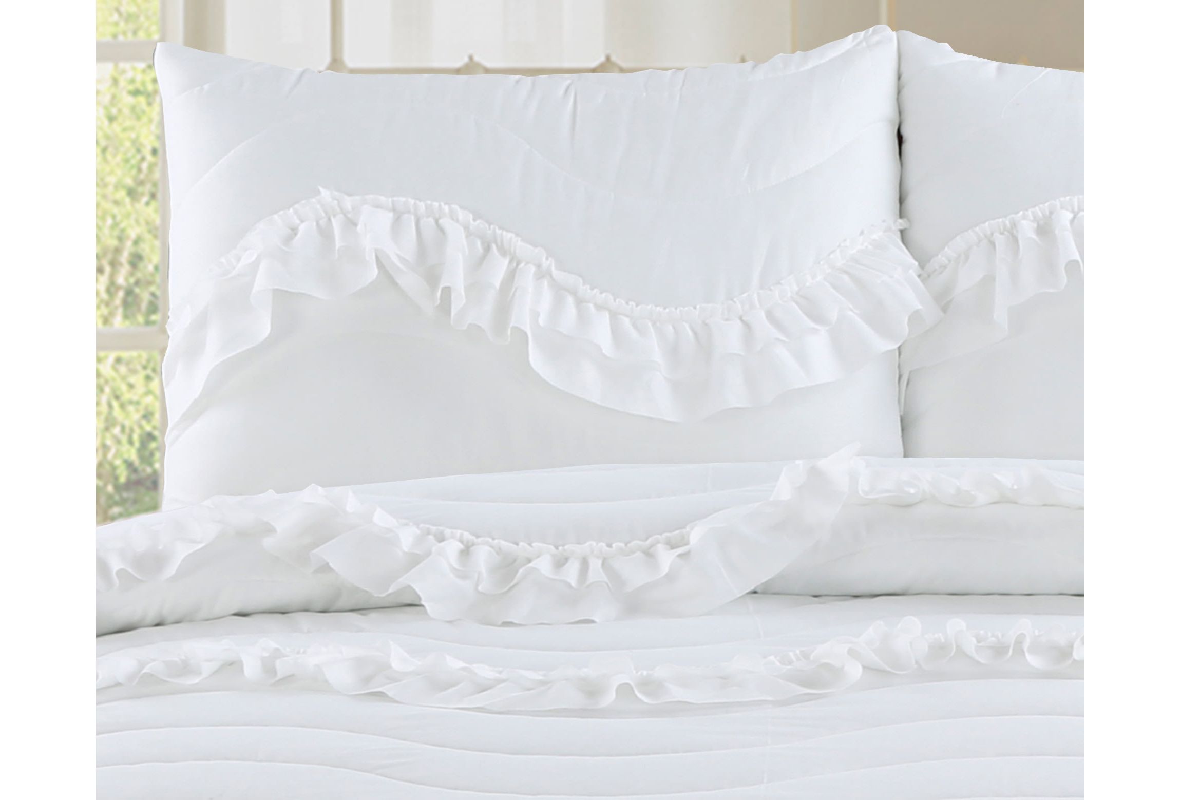 Charlotte Ruffle 3-piece Quilt Set