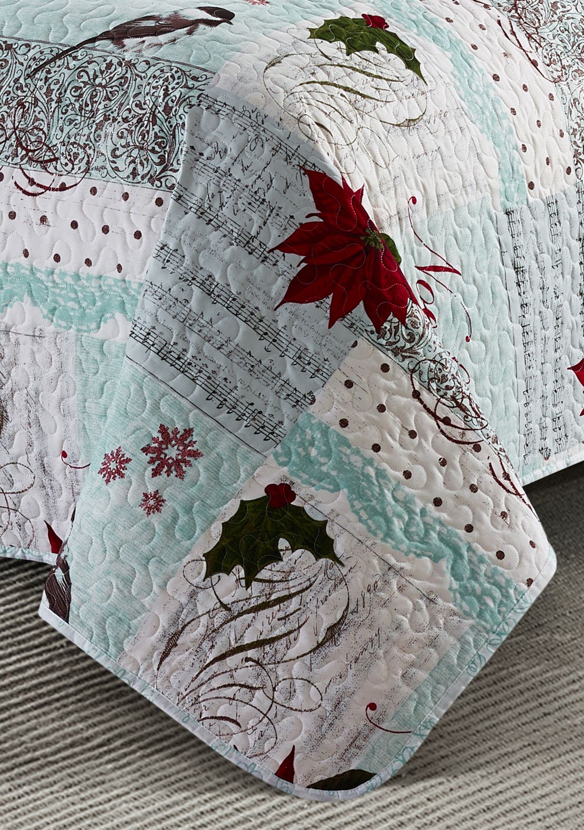 Noel Classic 3 piece Quilt Set