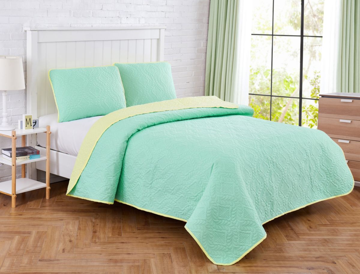 Solid Medallion Mint/Aqua 2-piece Quilt Set
