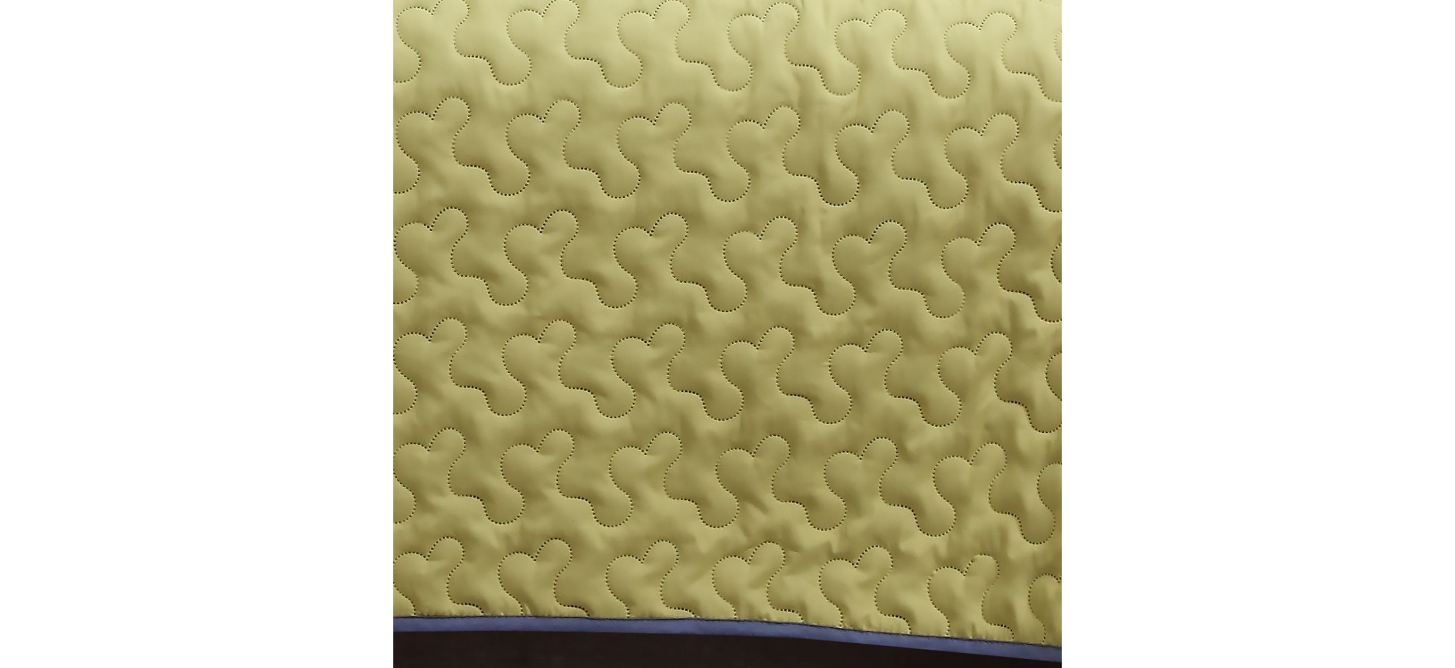 Solid Reversible Moonlight 2-piece Quilt Set