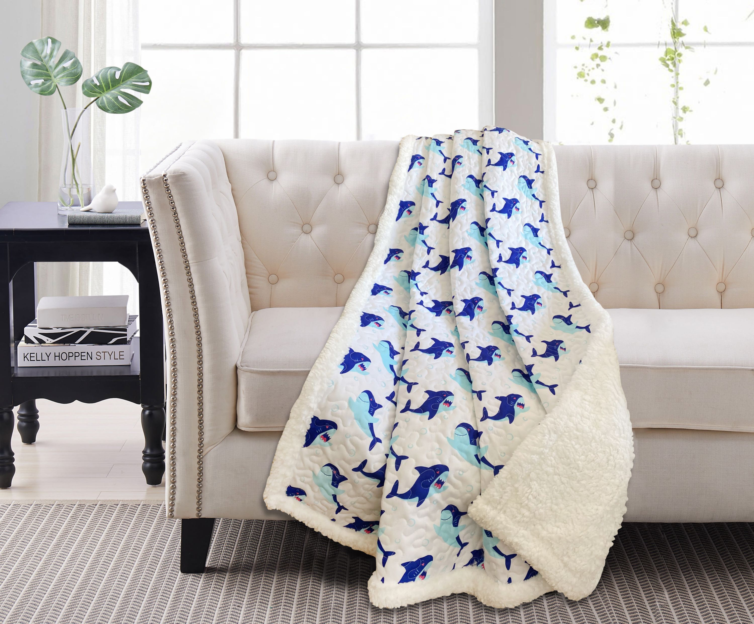 Sharks Sherpa Throw