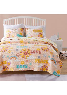 Quilt and Pillow Sham Set