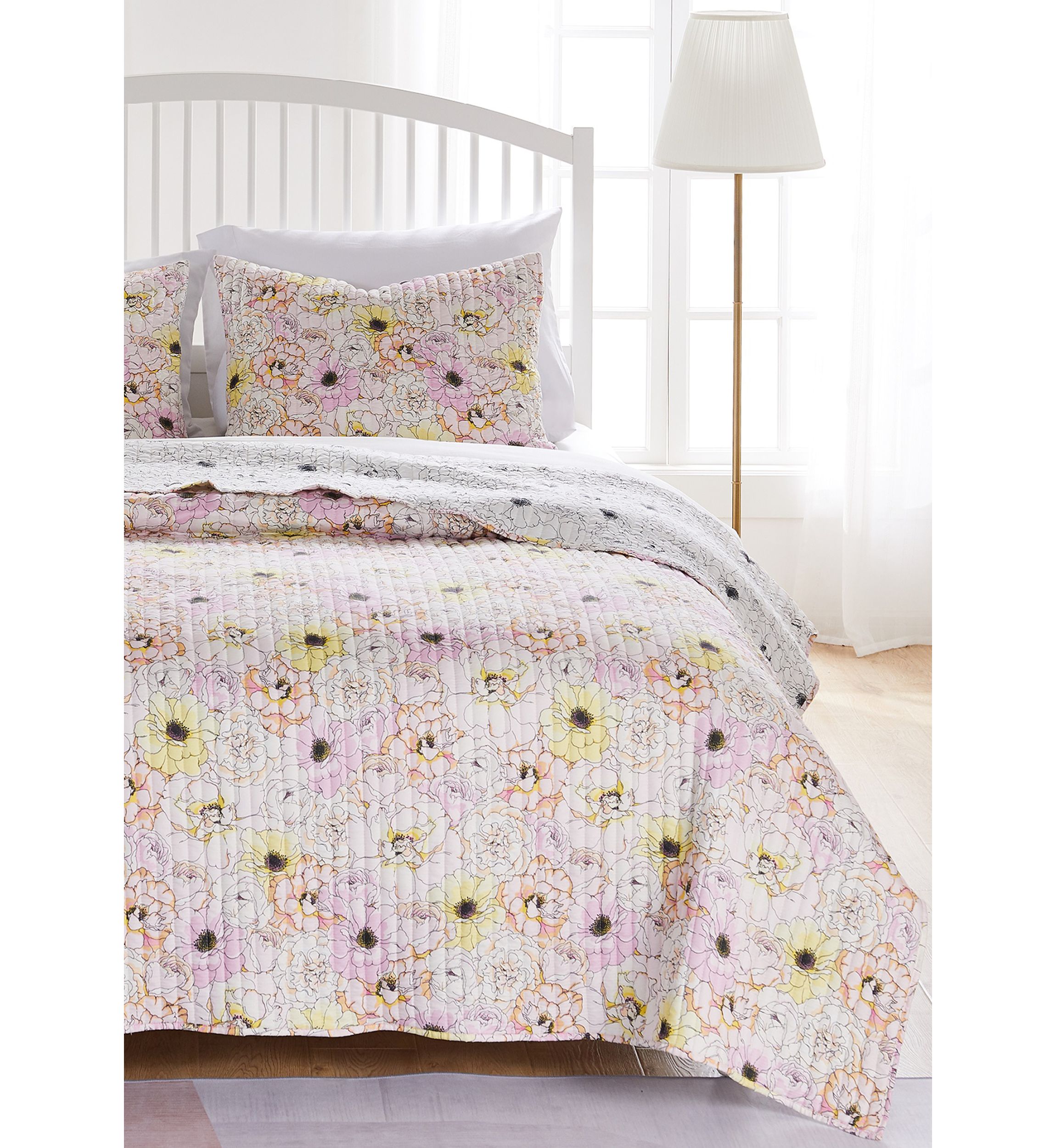 Quilt and Pillow Sham Set