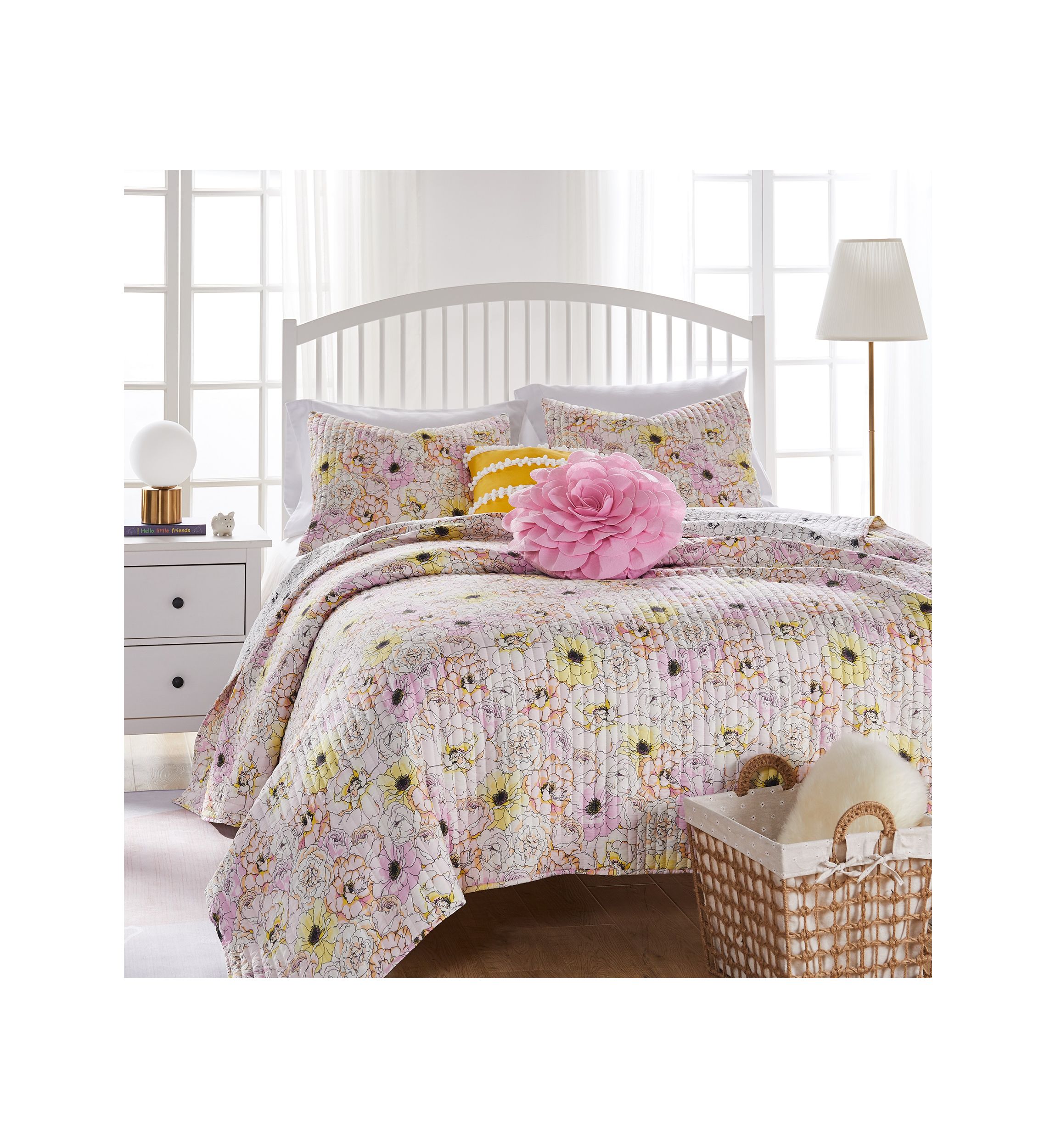 Quilt and Pillow Sham Set