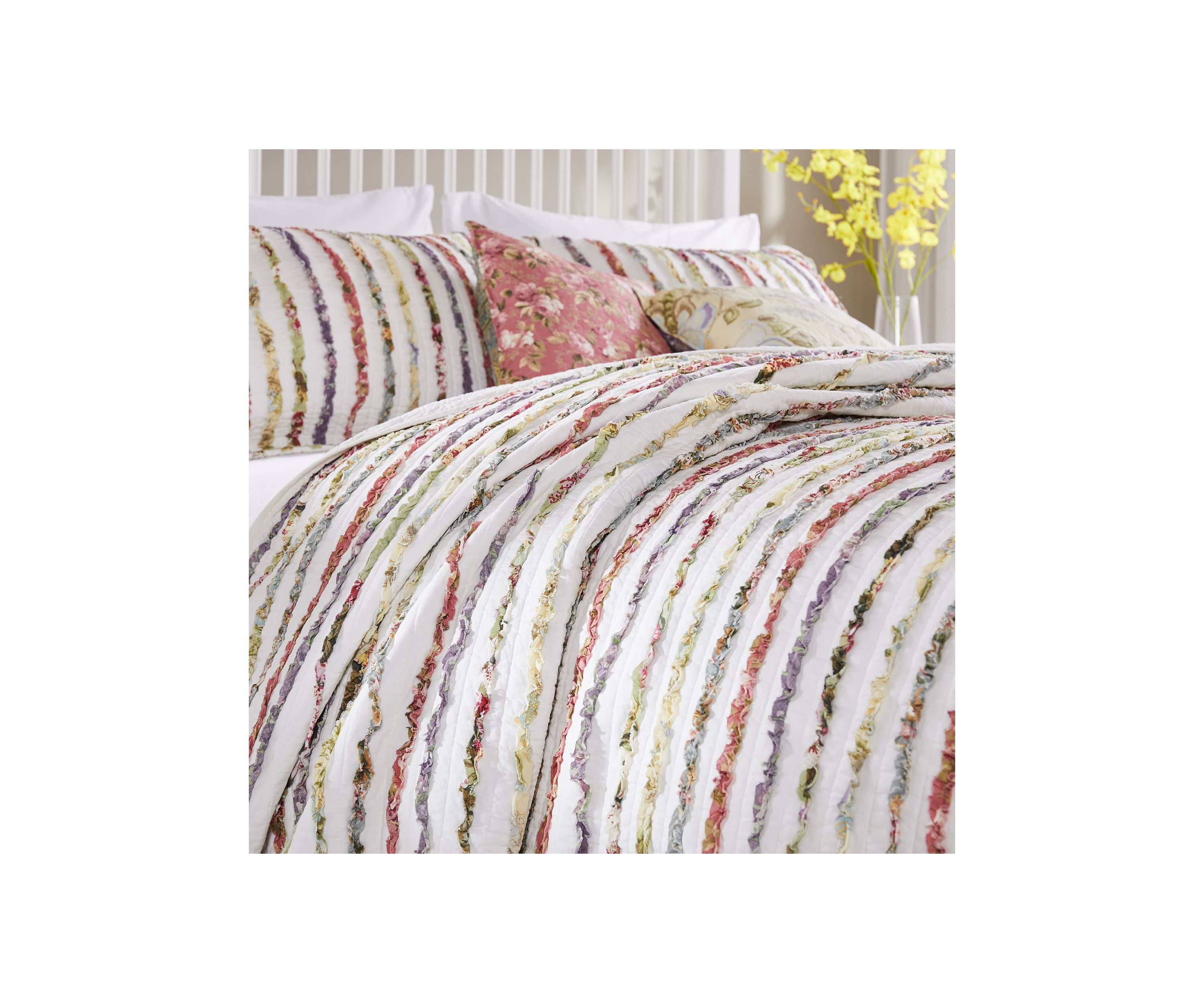 Bella Ruffle Quilt Set with Bonus Pillows