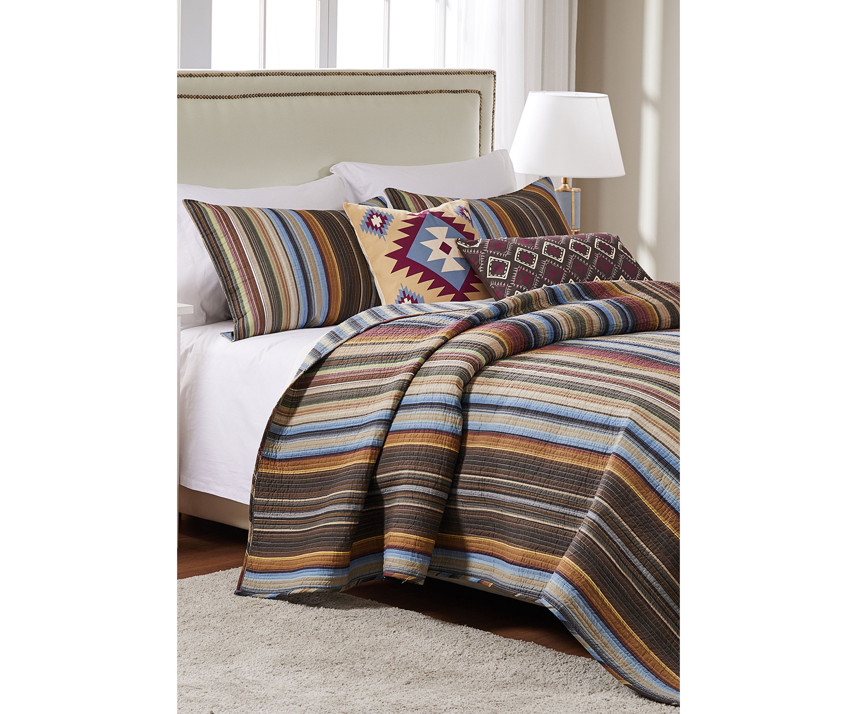 Durango Quilt Set with Bonus Pillows
