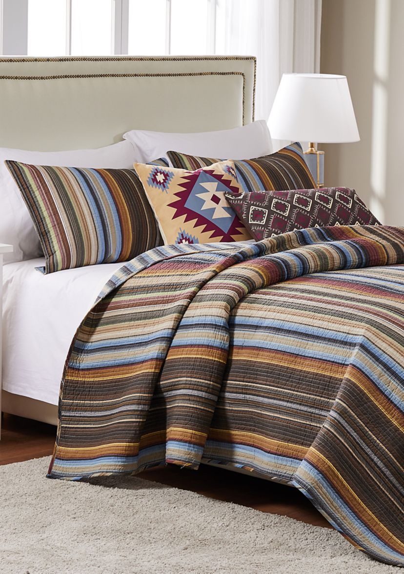 Durango Quilt Set with Bonus Pillows