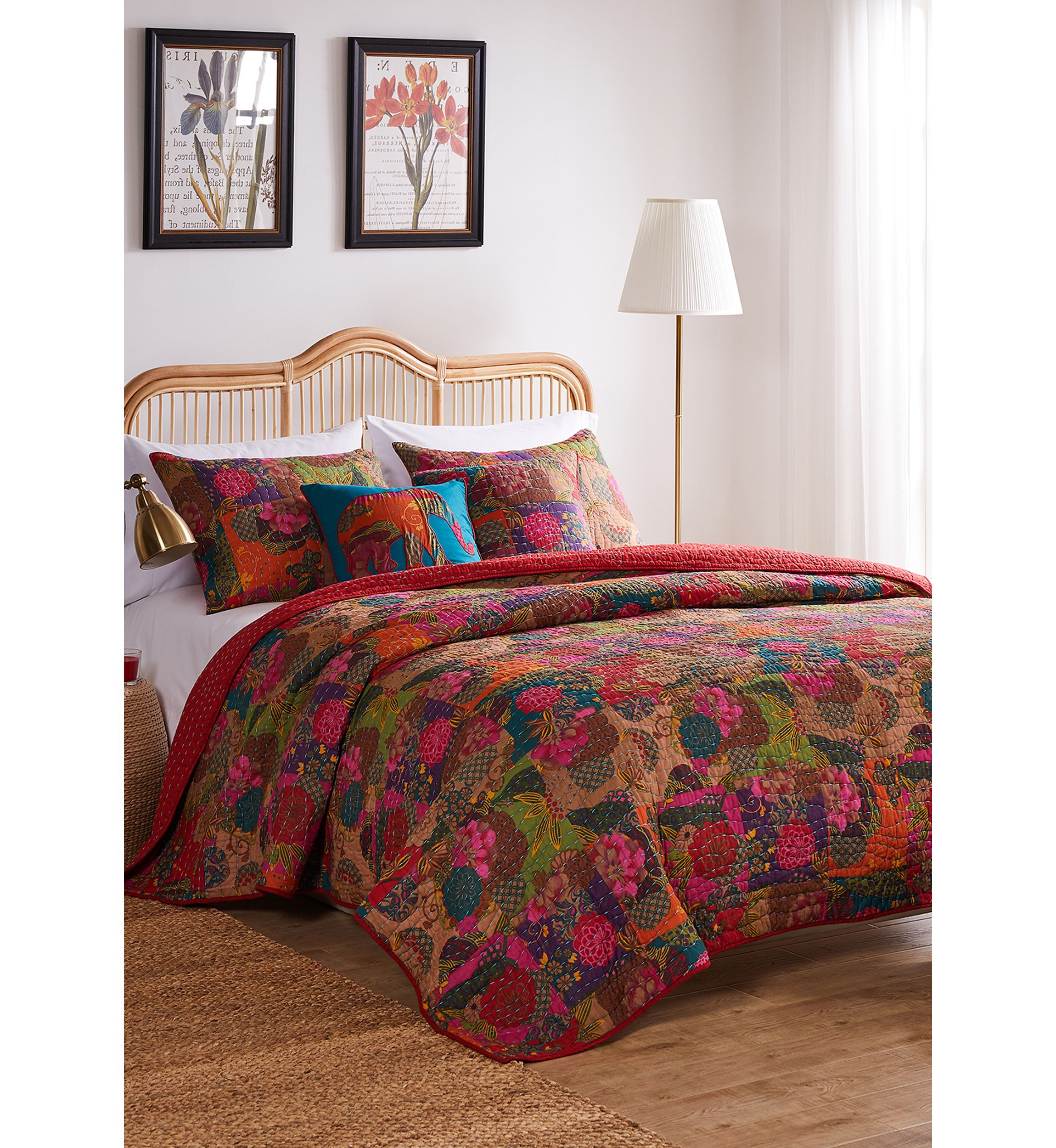 Jewel Quilt Set with Bonus Pillows