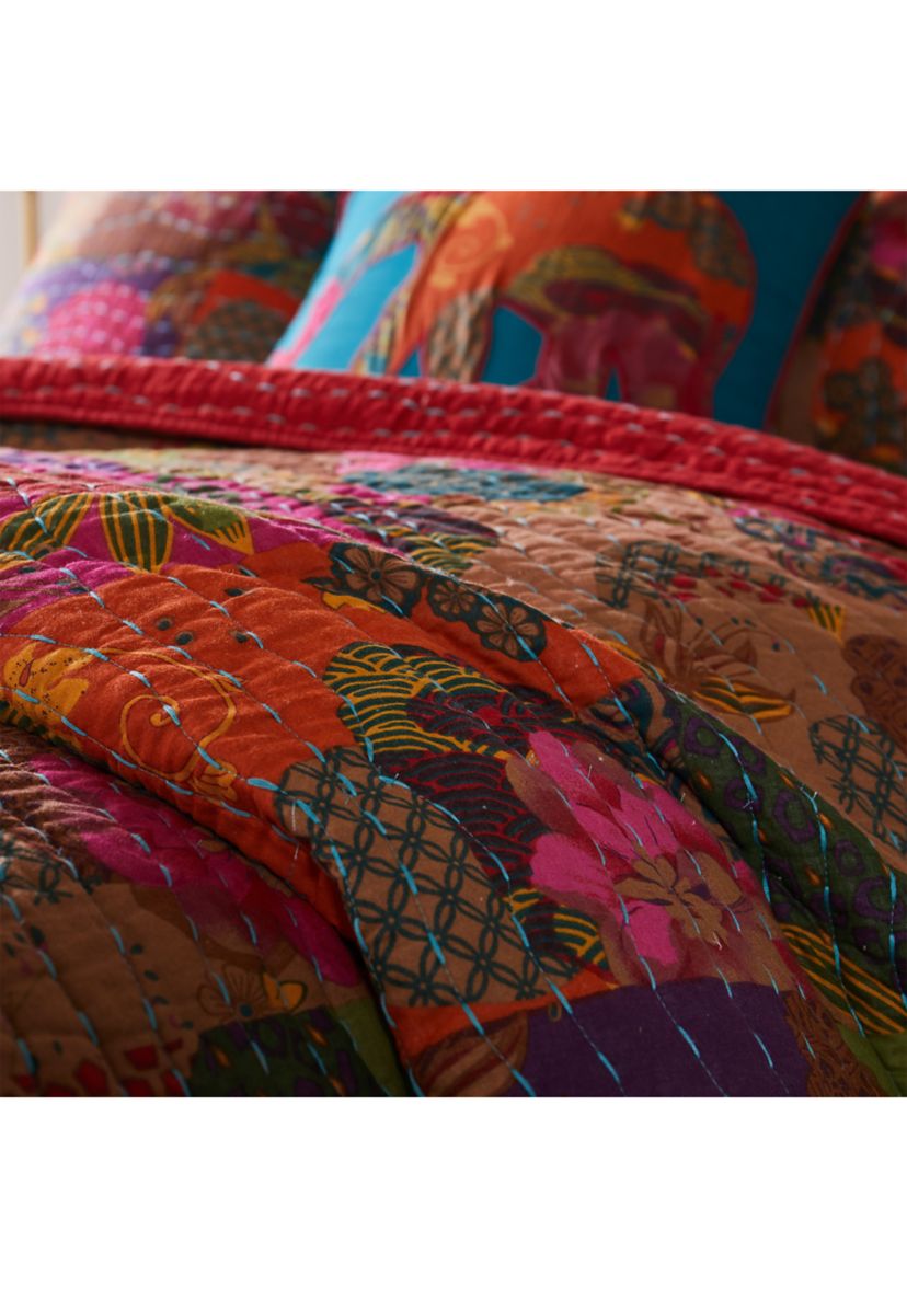 Jewel Quilt Set with Bonus Pillows