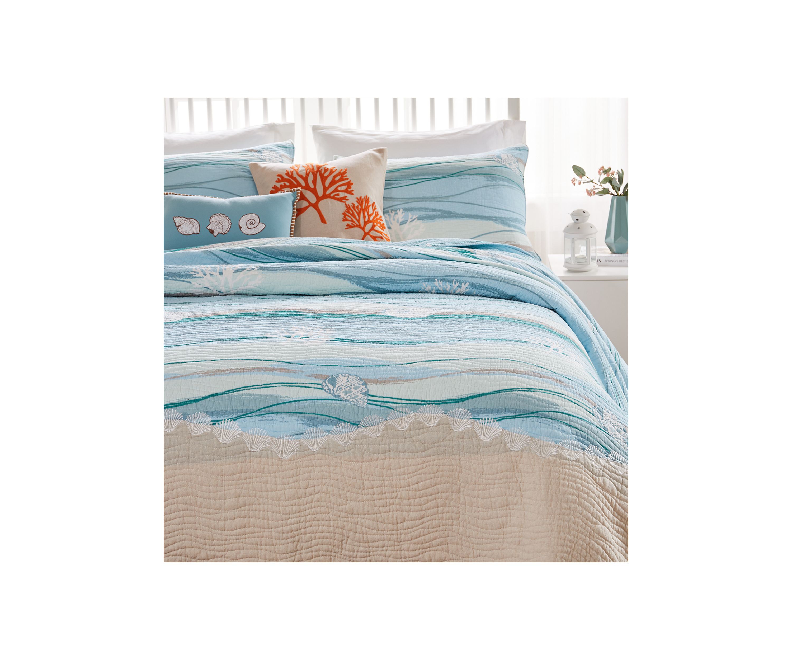 Maui Quilt Set with Bonus Pillows