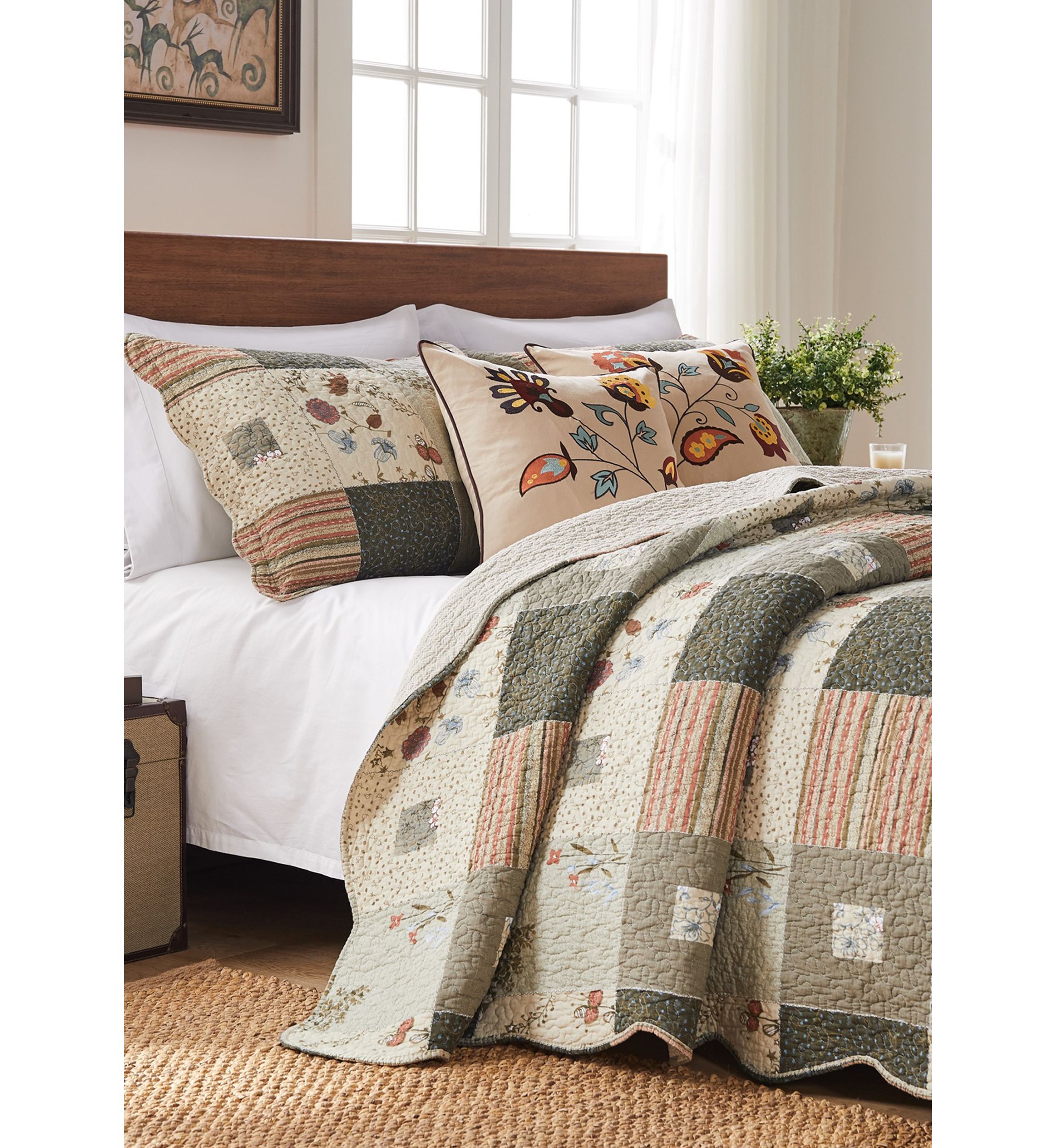 Sedona Quilt Set with Bonus Pillows