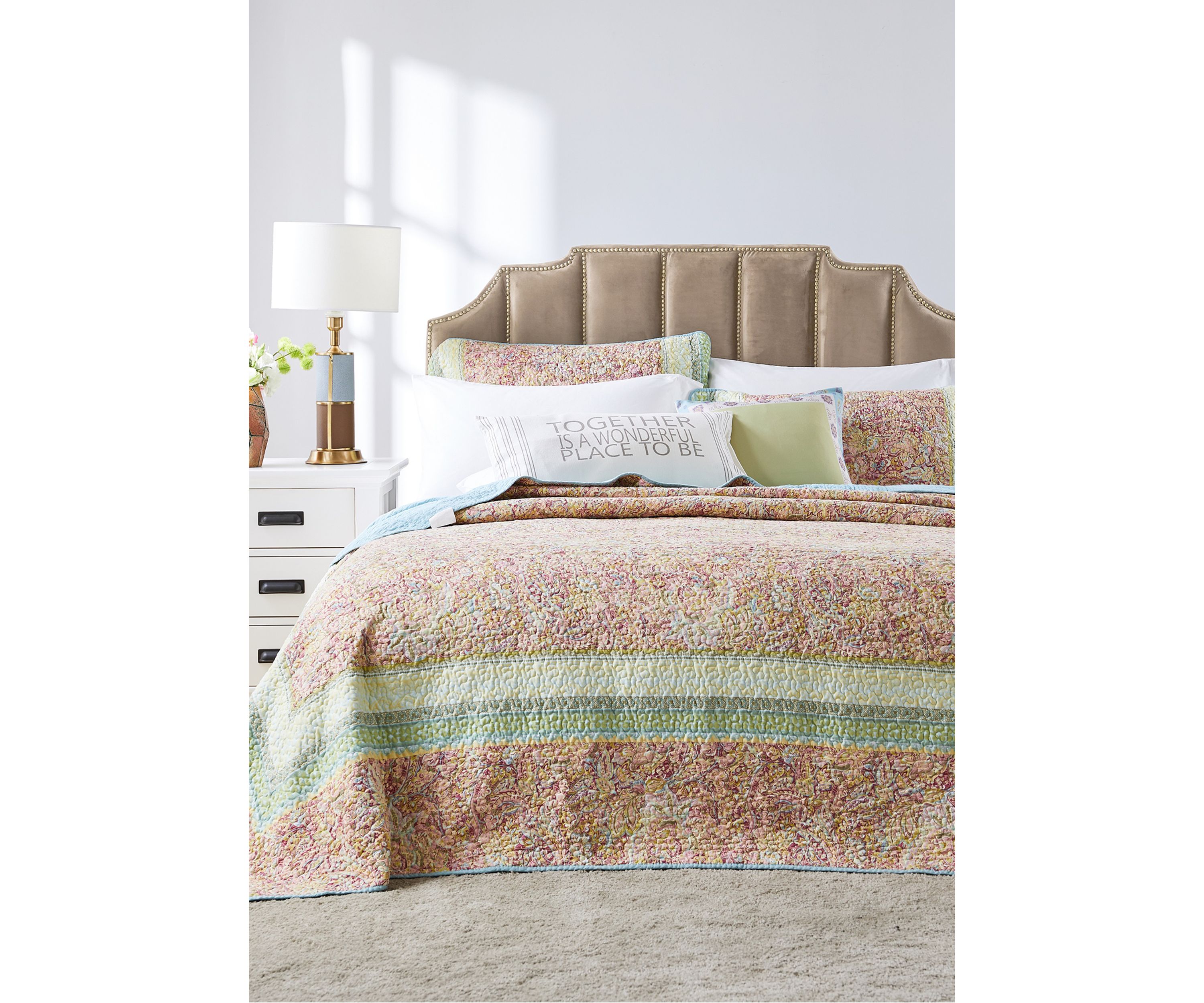 Palisades Bedspread Set
