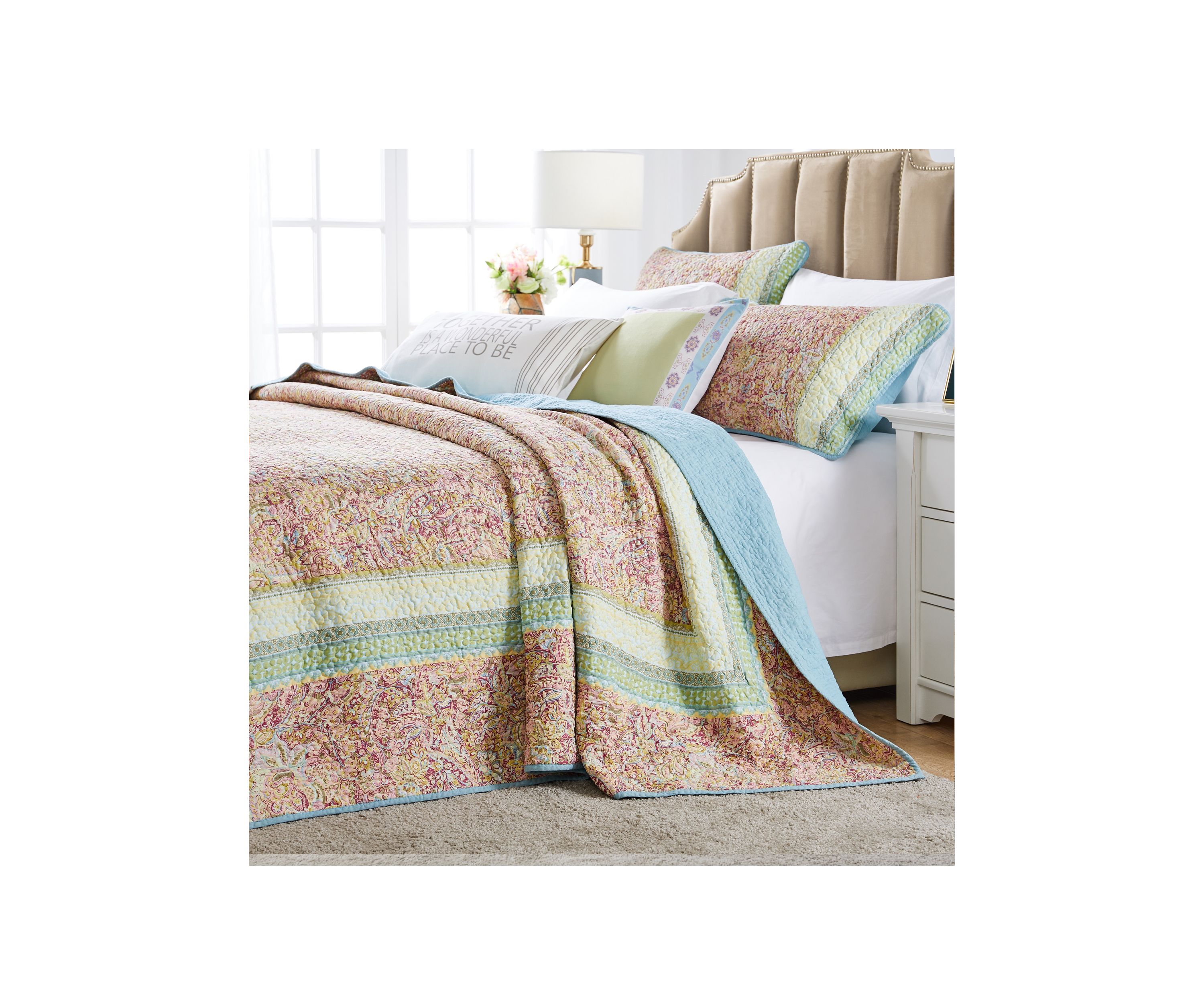 Palisades Bedspread Set