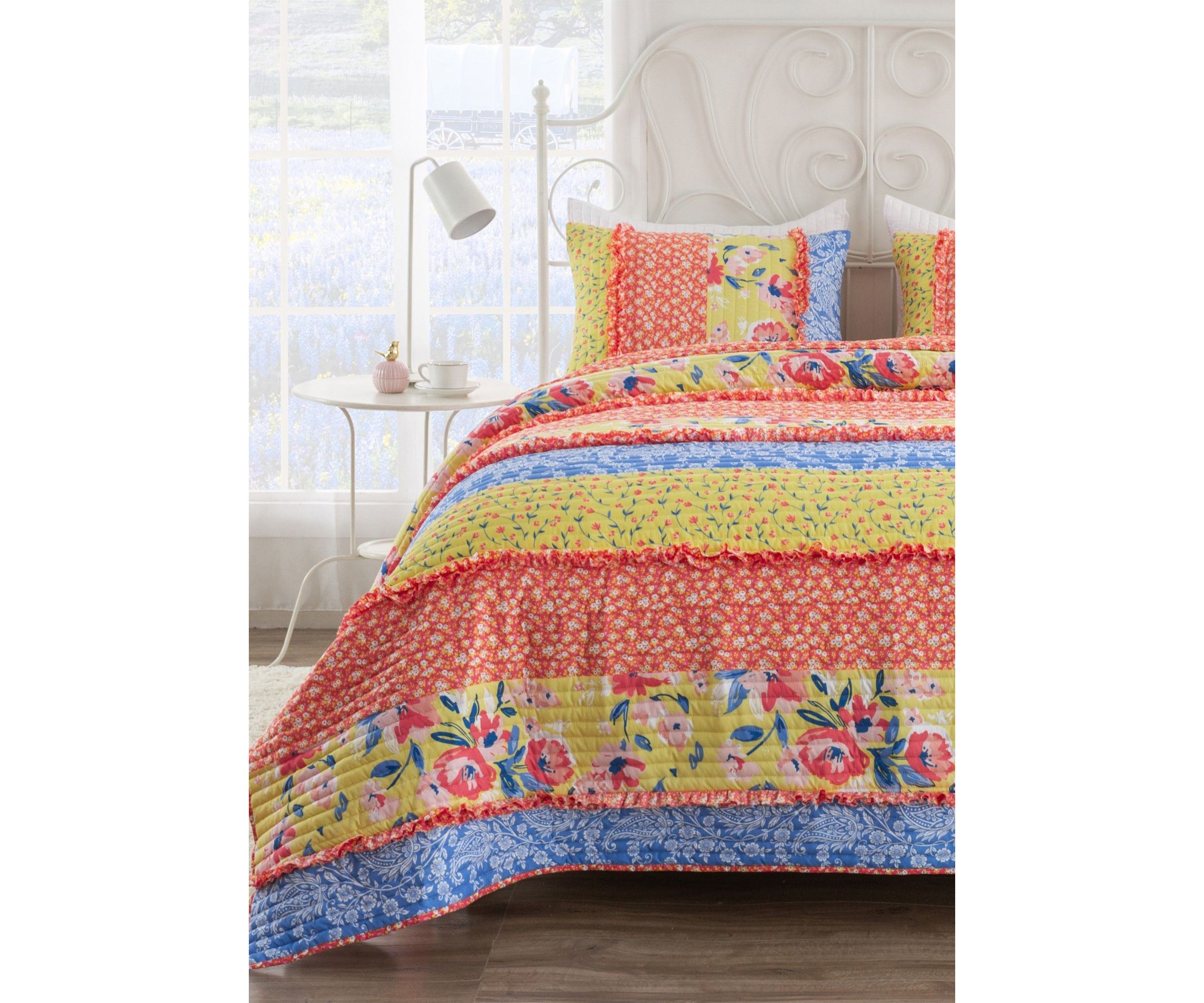 Skylar Quilt Set