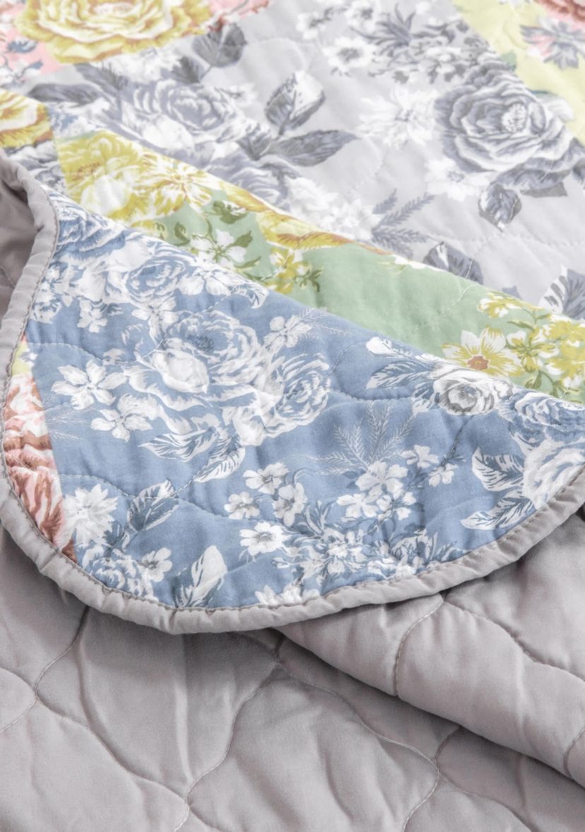 Emma Quilt Set
