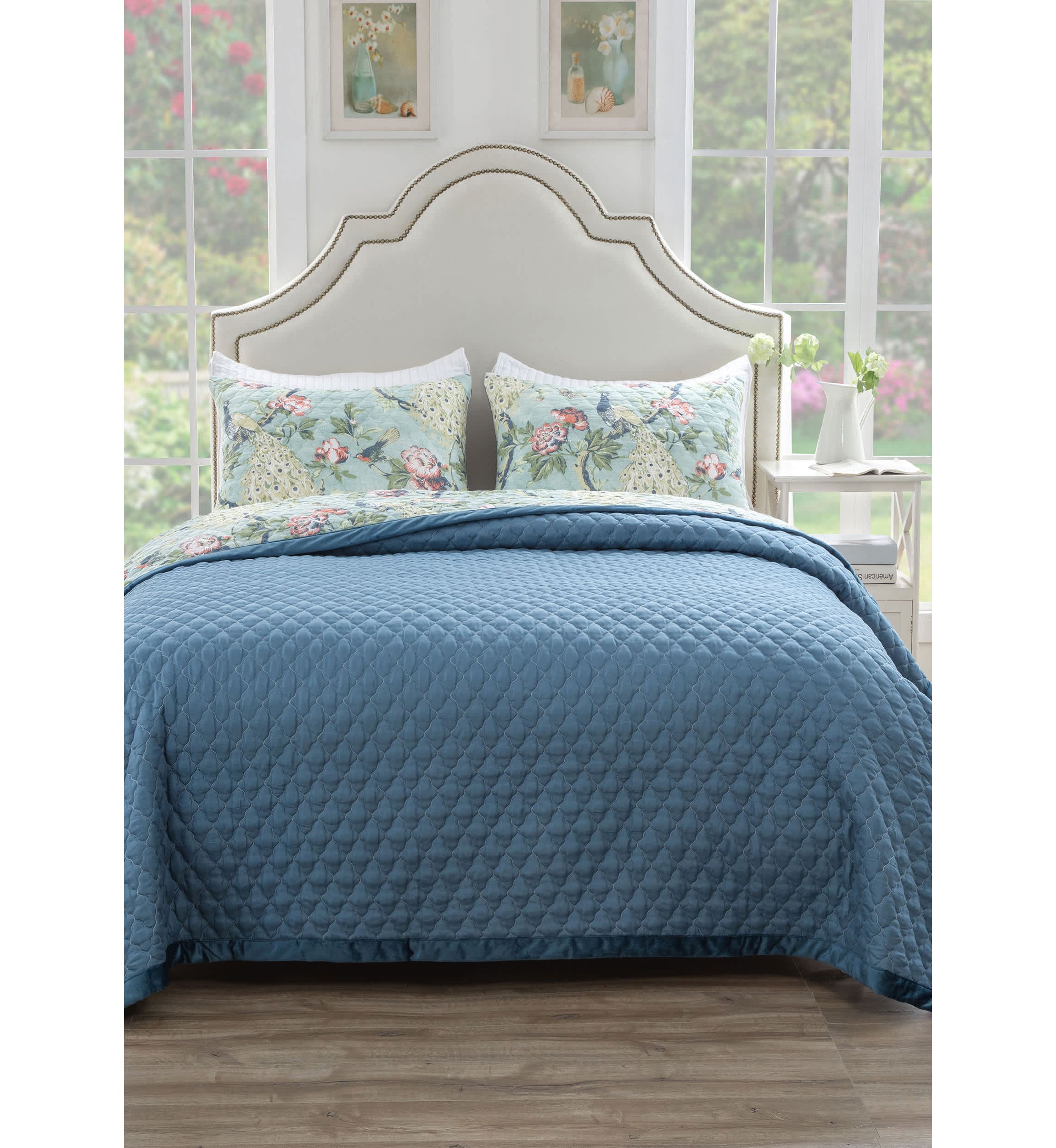 Pavona Quilt Set