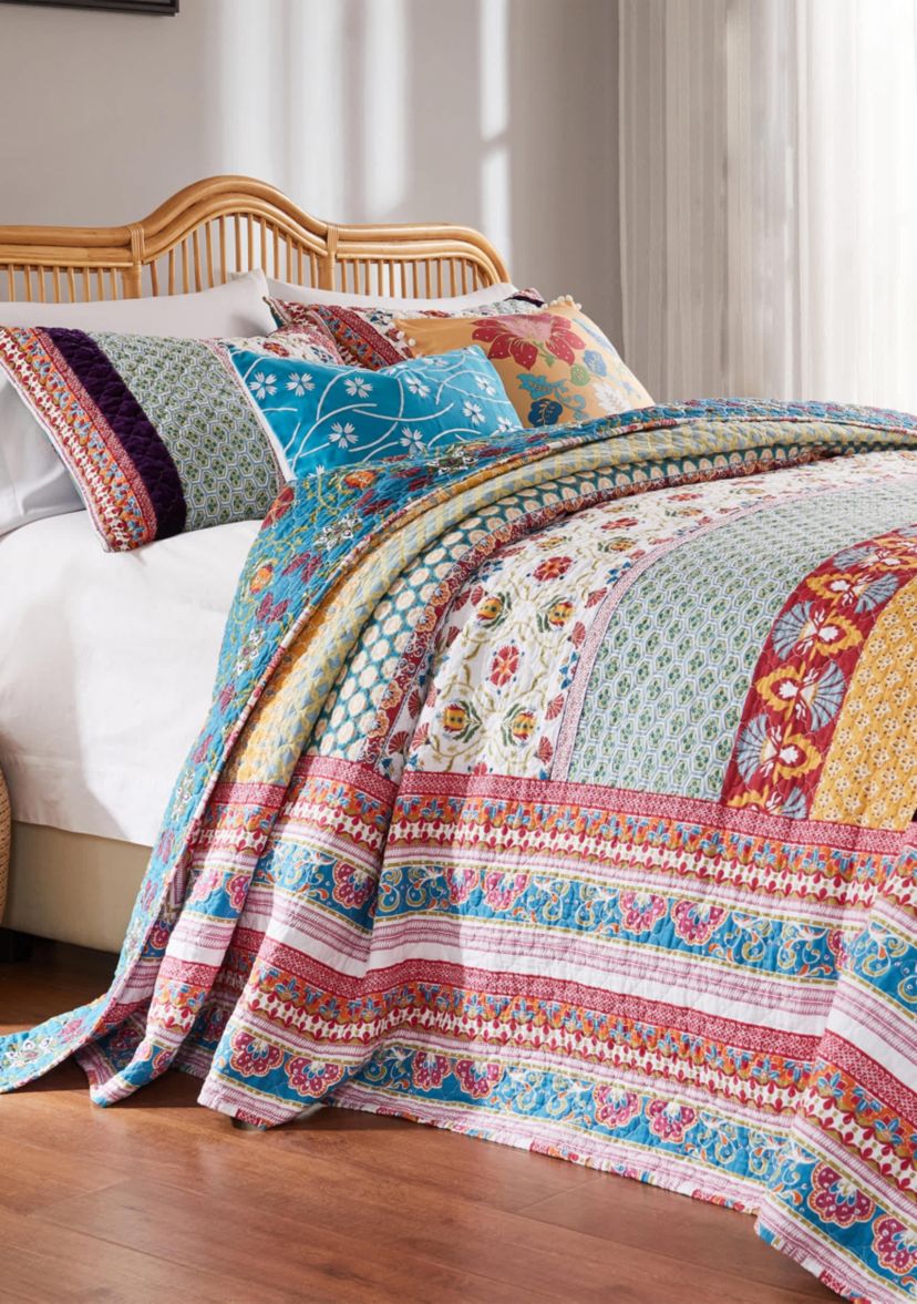 Thalia Bedspread Set