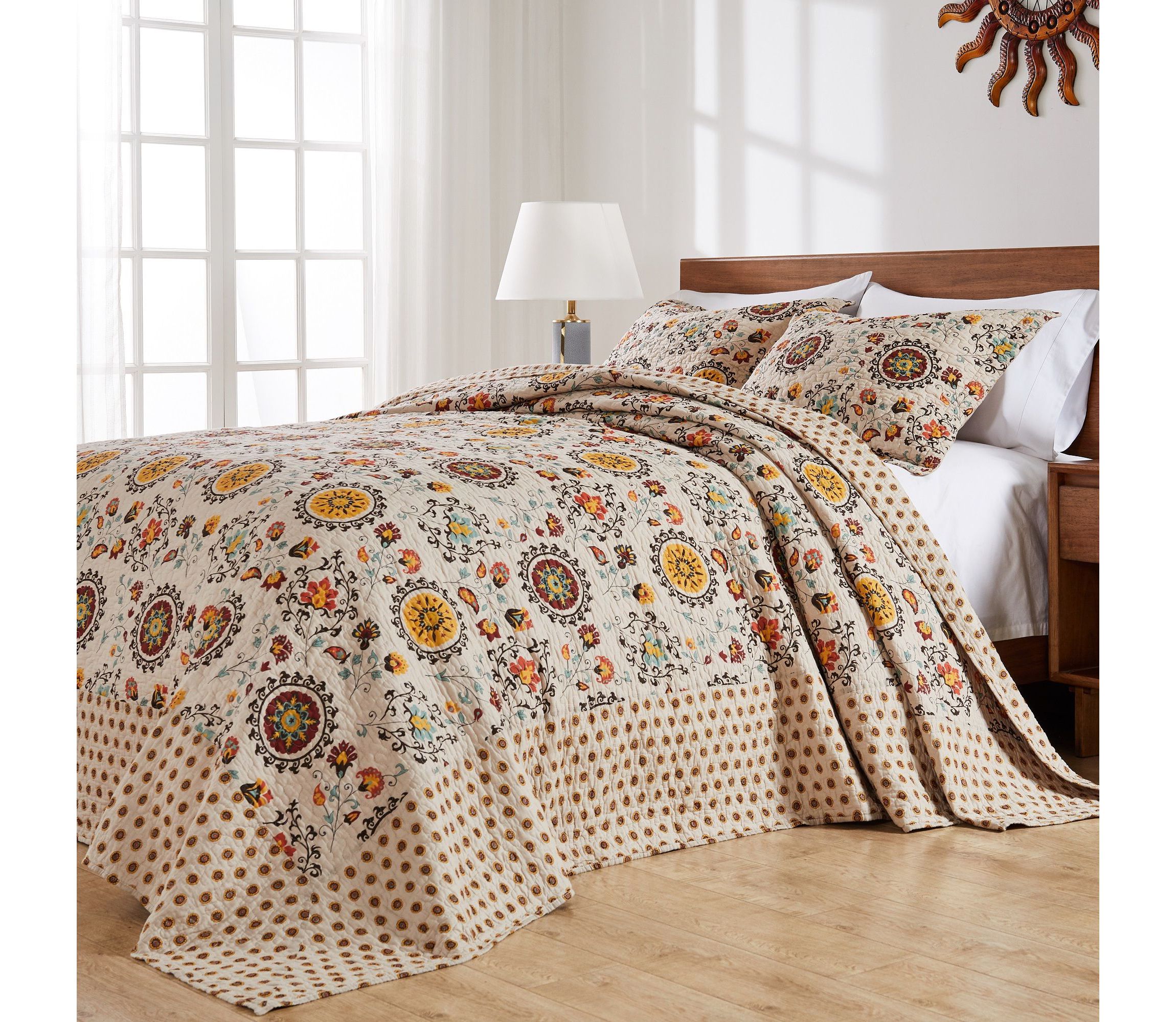 Andorra Bedspread Set