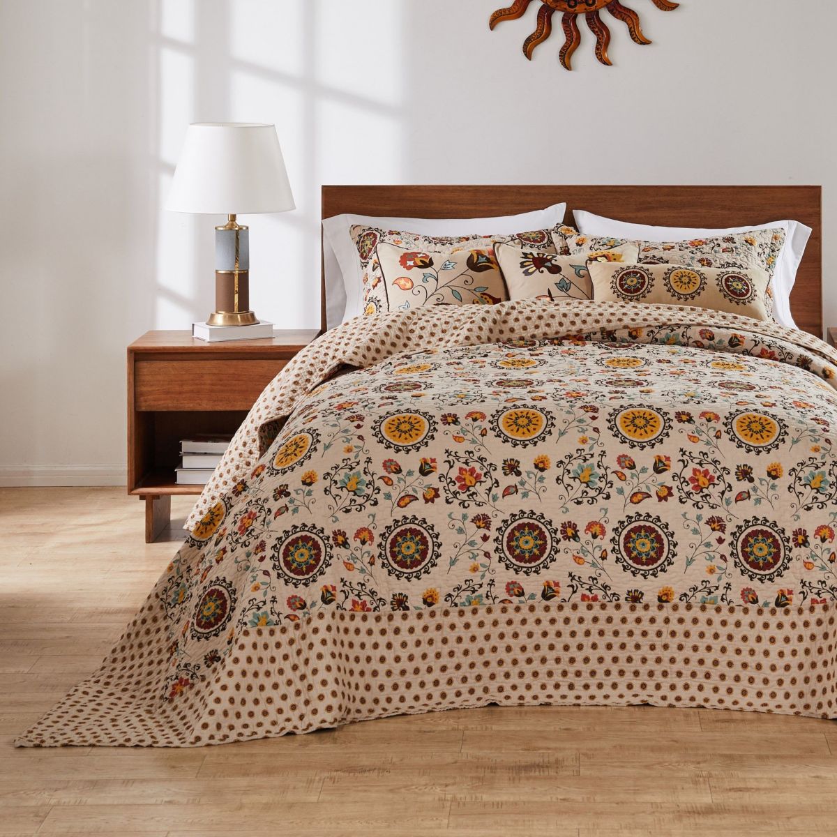 Andorra Bedspread Set