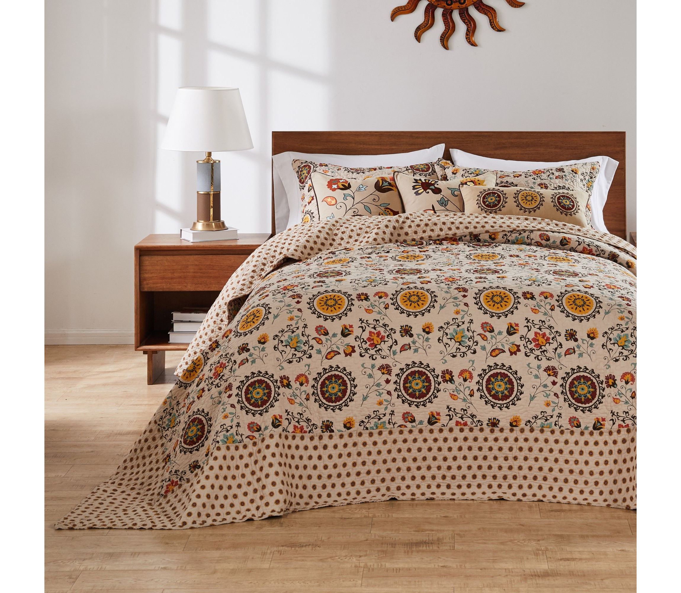 Andorra Bedspread Set