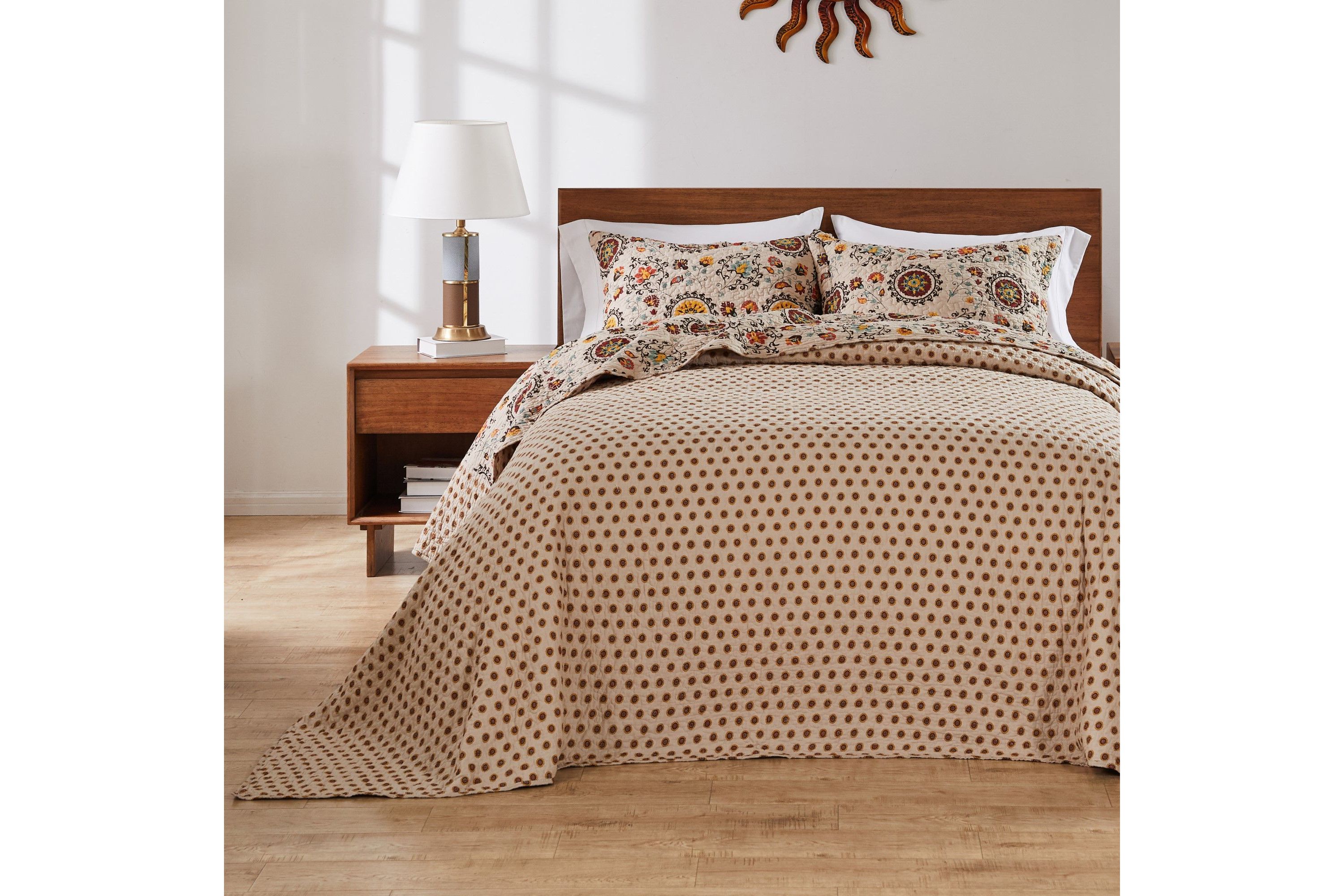 Andorra Bedspread Set