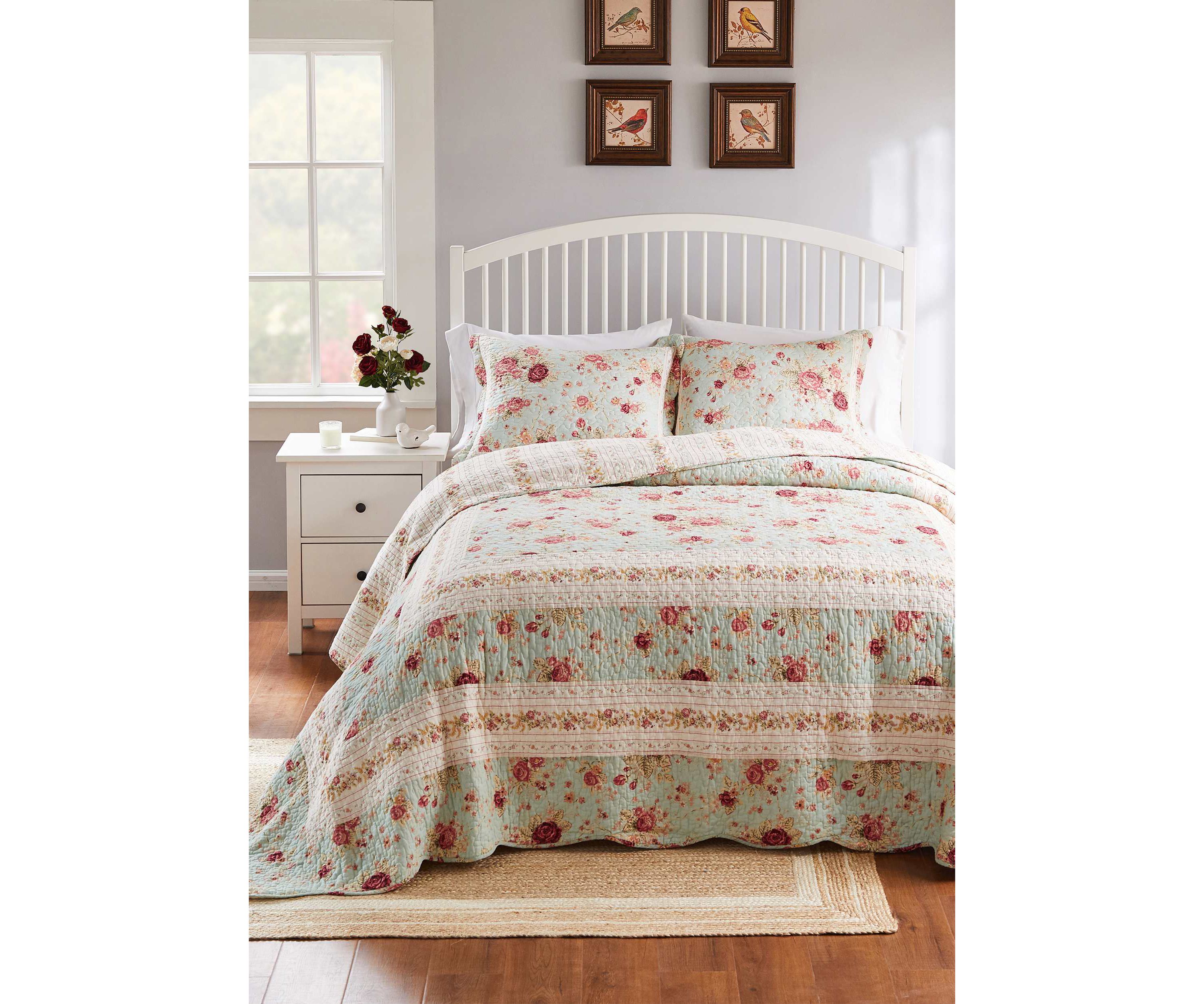 Antique Rose Blue Bedspread Set