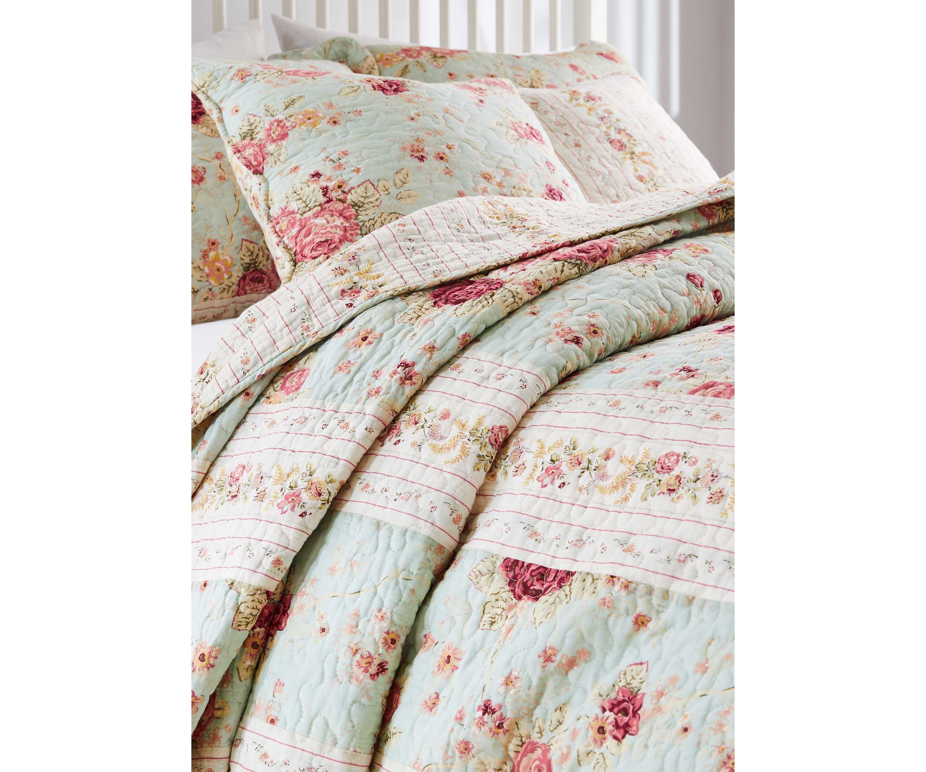 Antique Rose Blue Bedspread Set