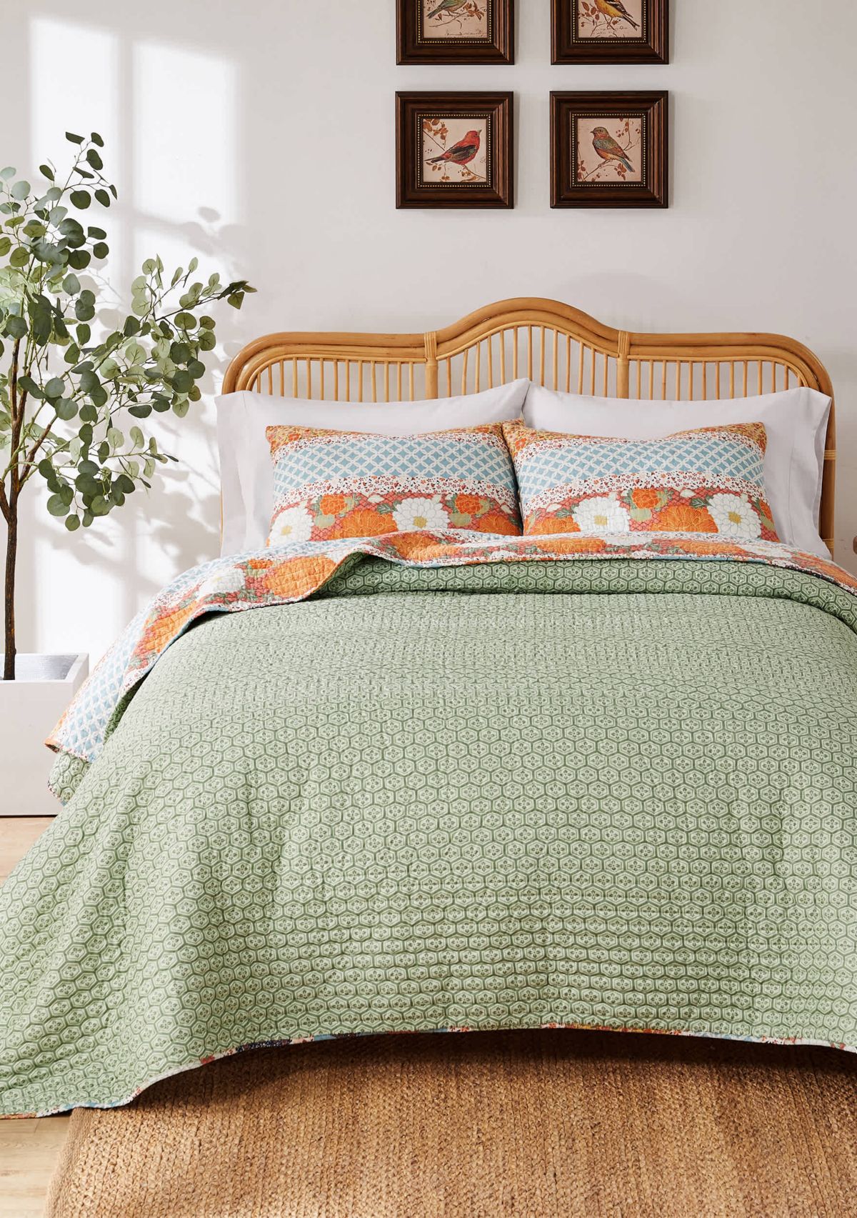 Carlie Calico Stripe Quilt Set