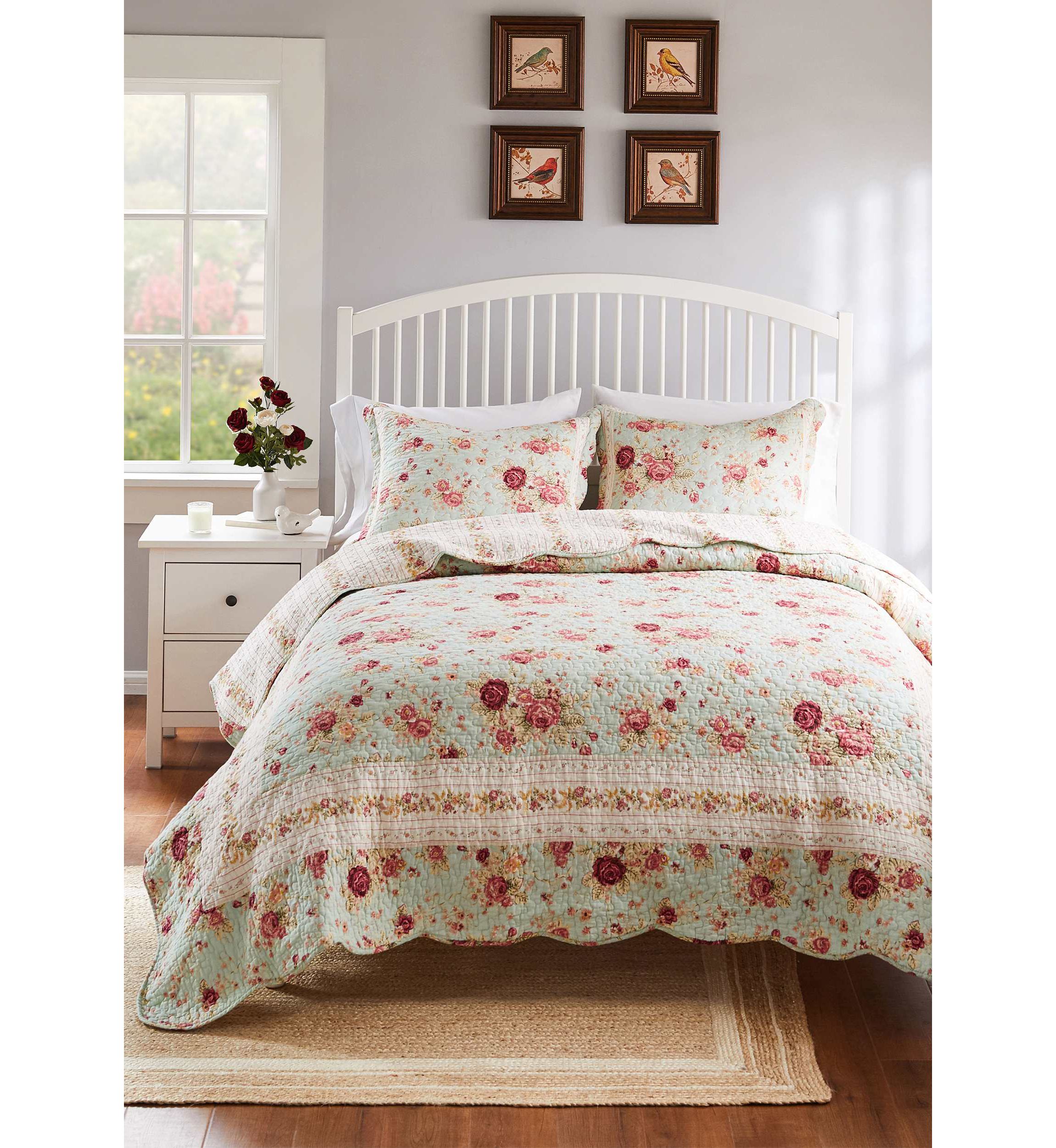Antique Rose Blue Quilt Set