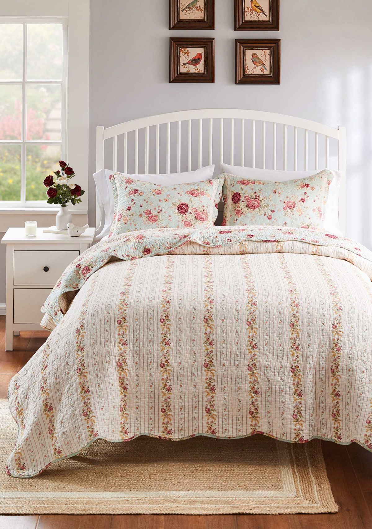 Antique Rose Blue Quilt Set