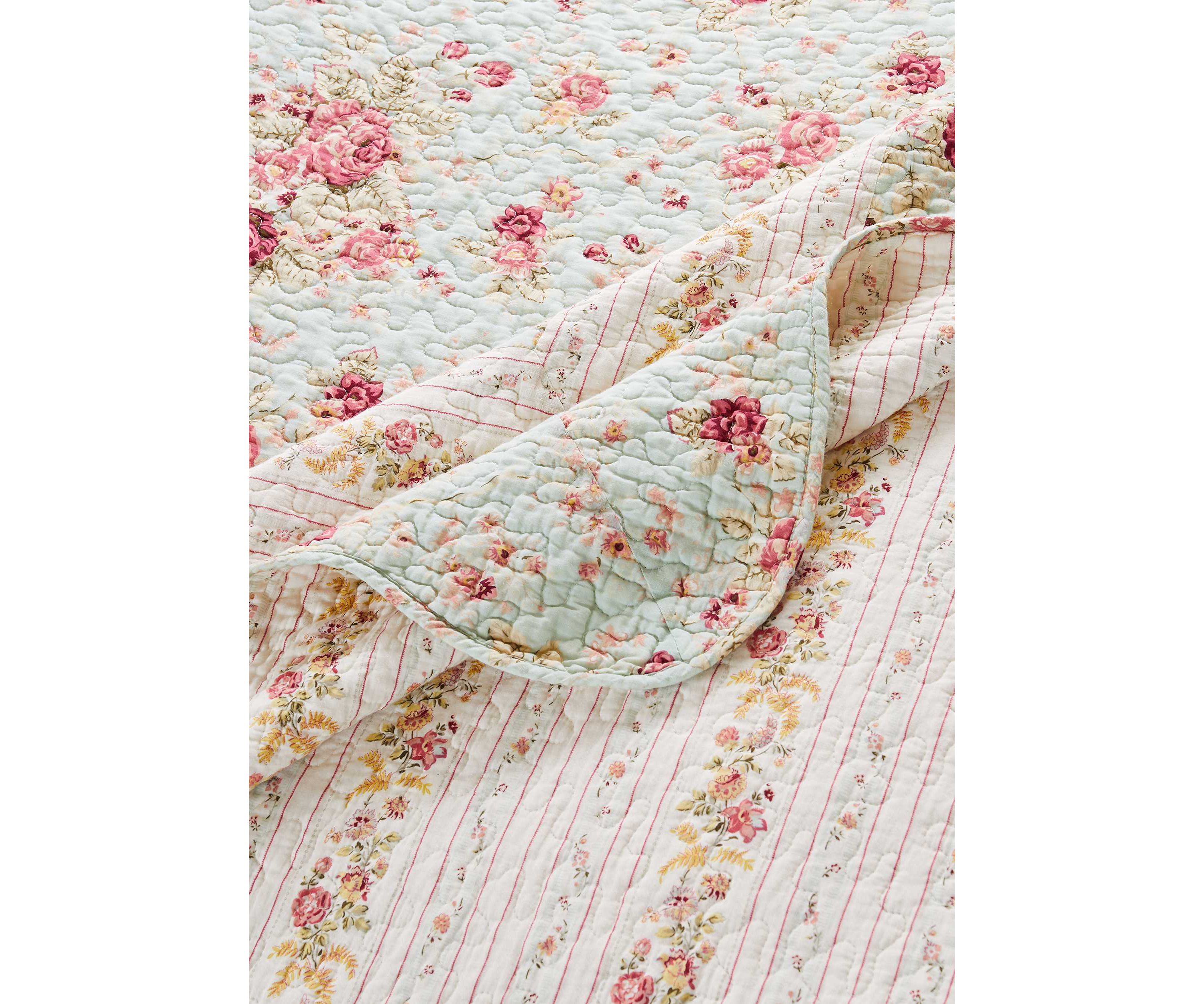 Antique Rose Blue Quilt Set