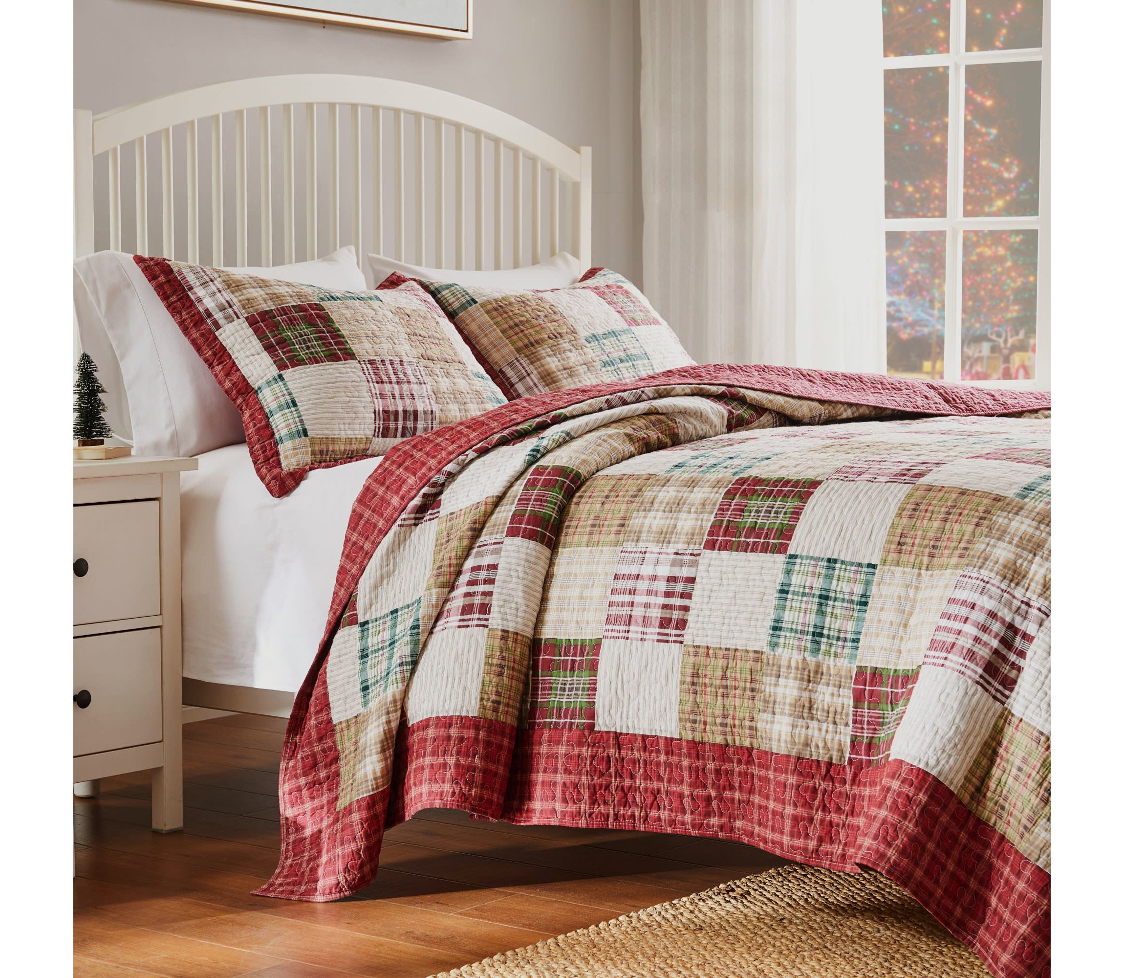 Oxford Red Quilt Set