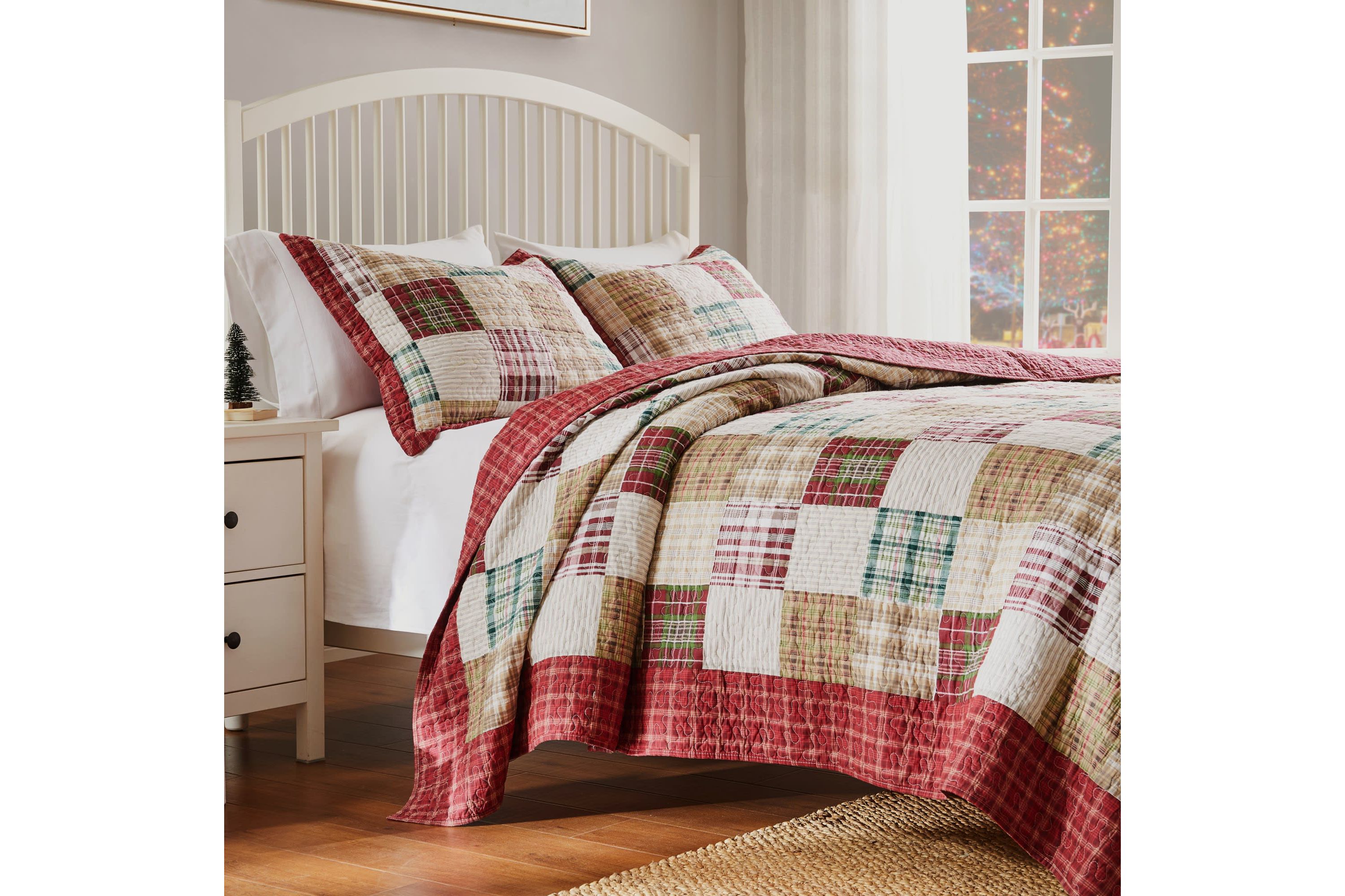 Oxford Red Quilt Set