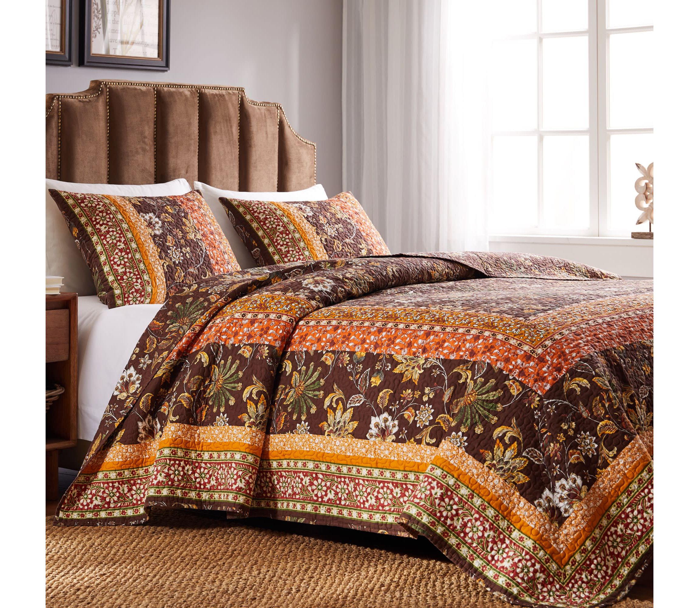 Audrey Chocolate Quilt Set
