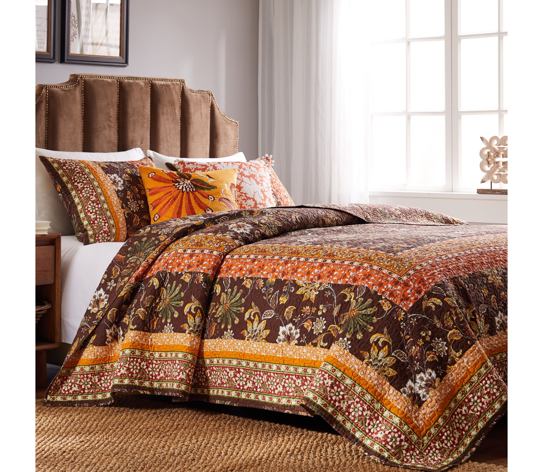 Audrey Chocolate Quilt Set