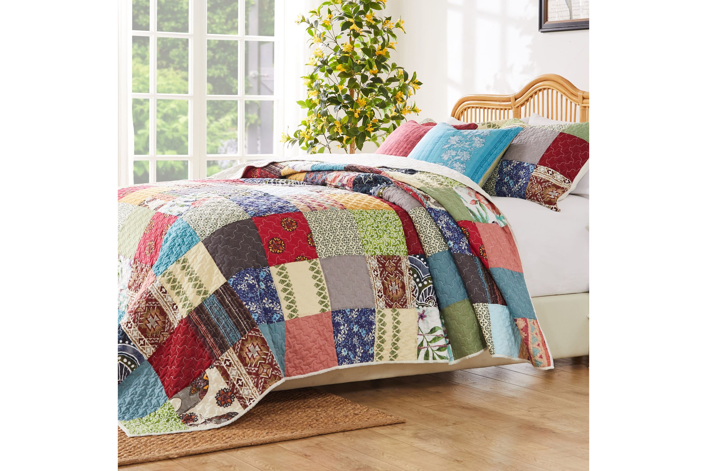 Renee Upcycle Quilt Set