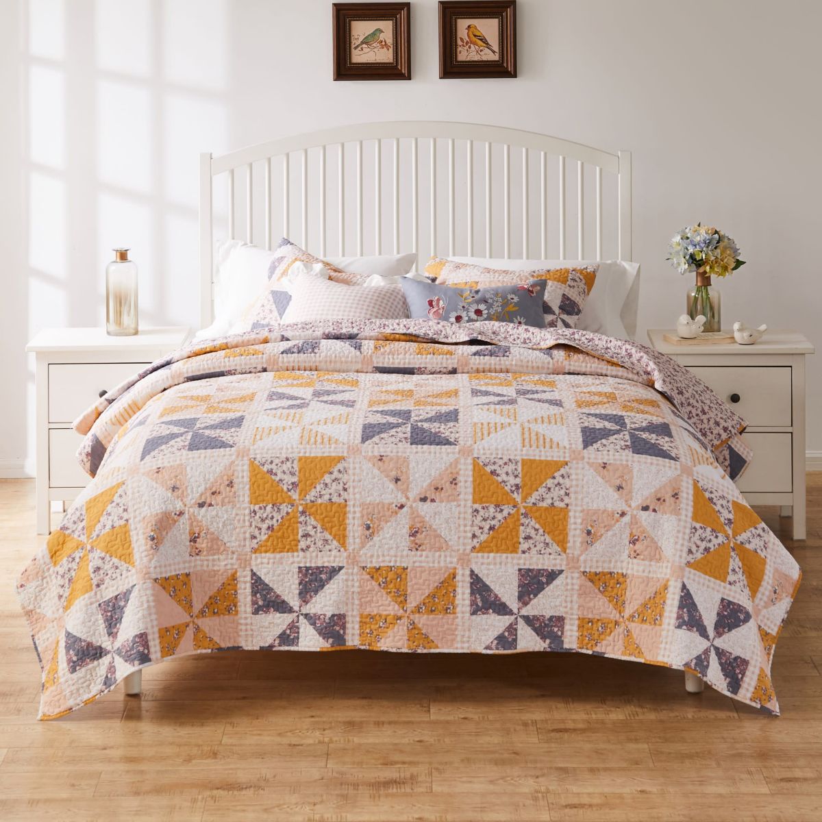 Pinwheel and Posey Quilt Set