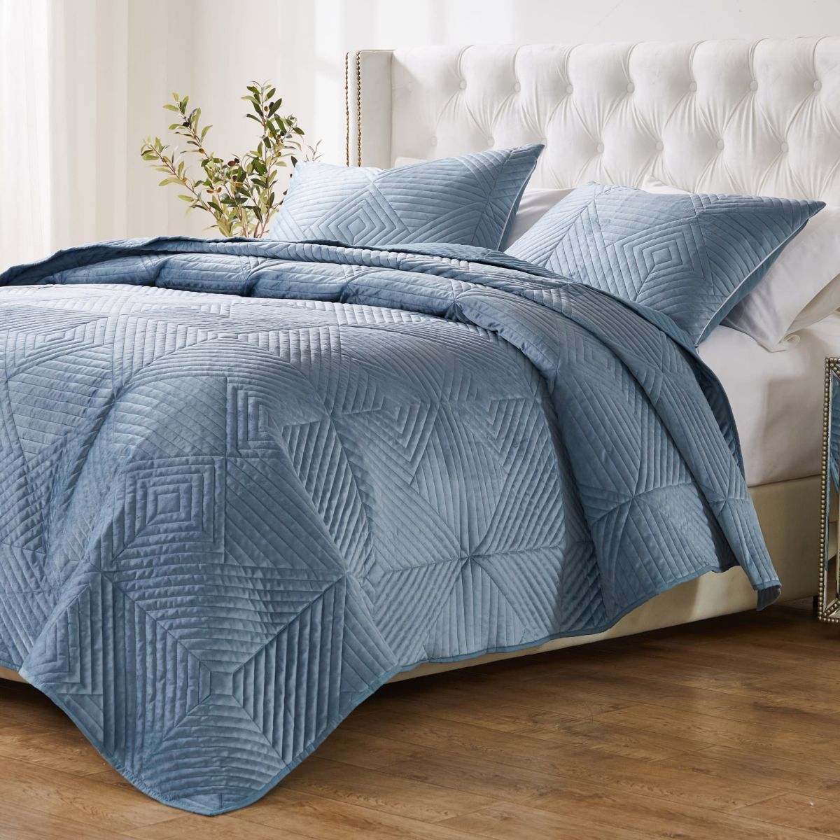 Riviera Velvet Spa Blue Throw