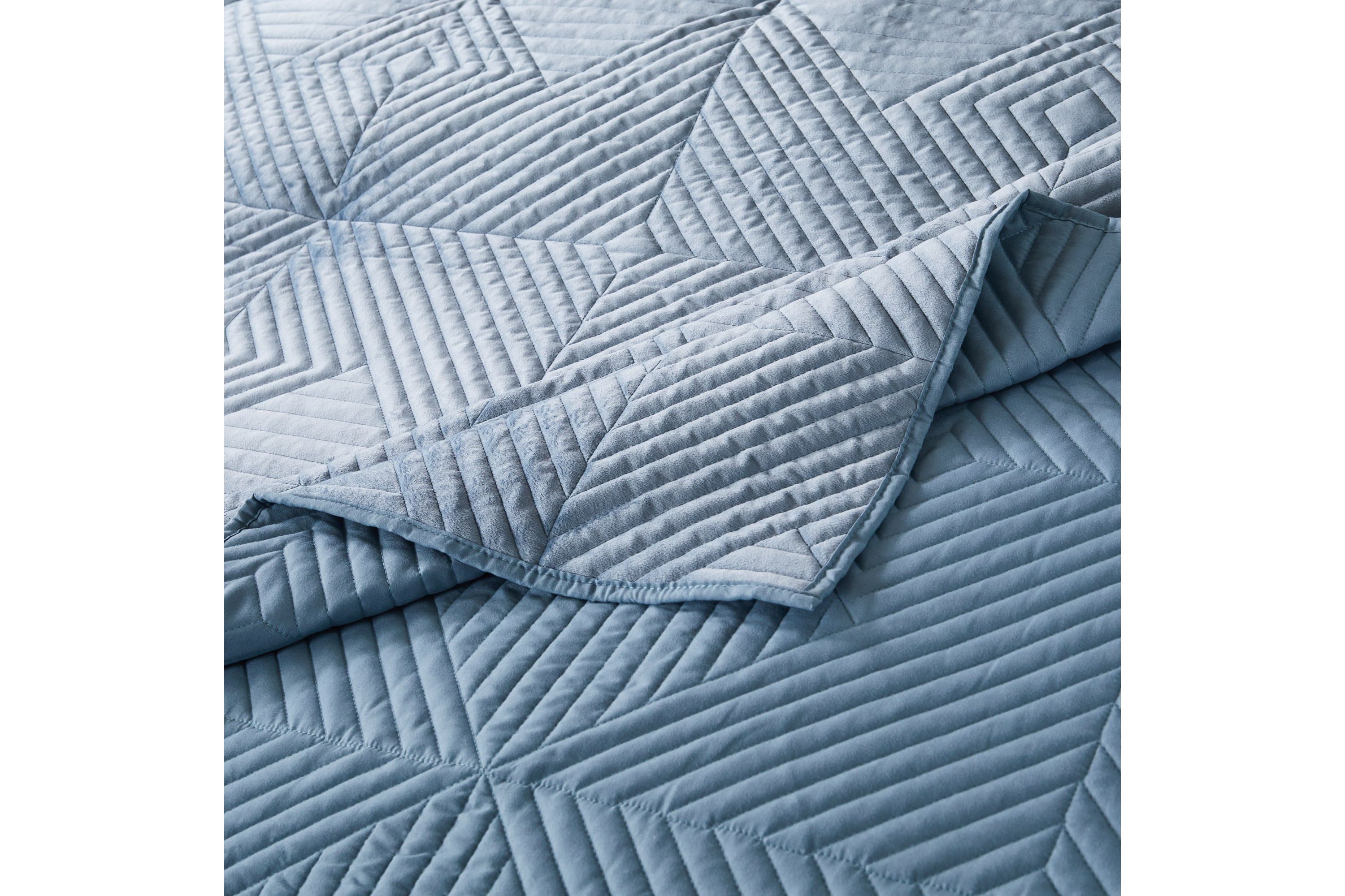 Riviera Velvet Spa Blue Throw