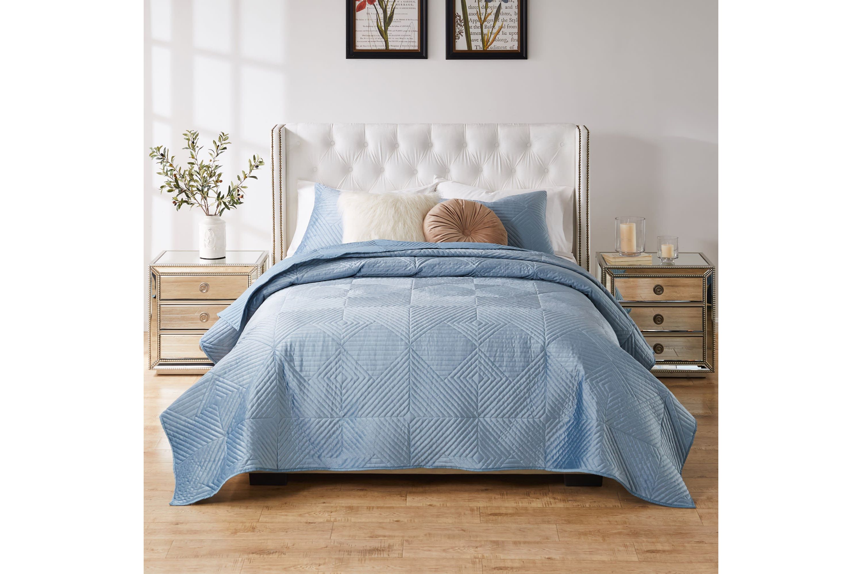 Riviera Velvet Spa Blue Throw