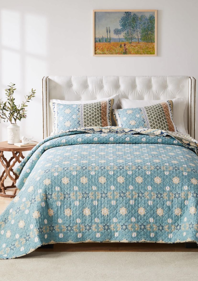 Thalia Blue Quilt Set