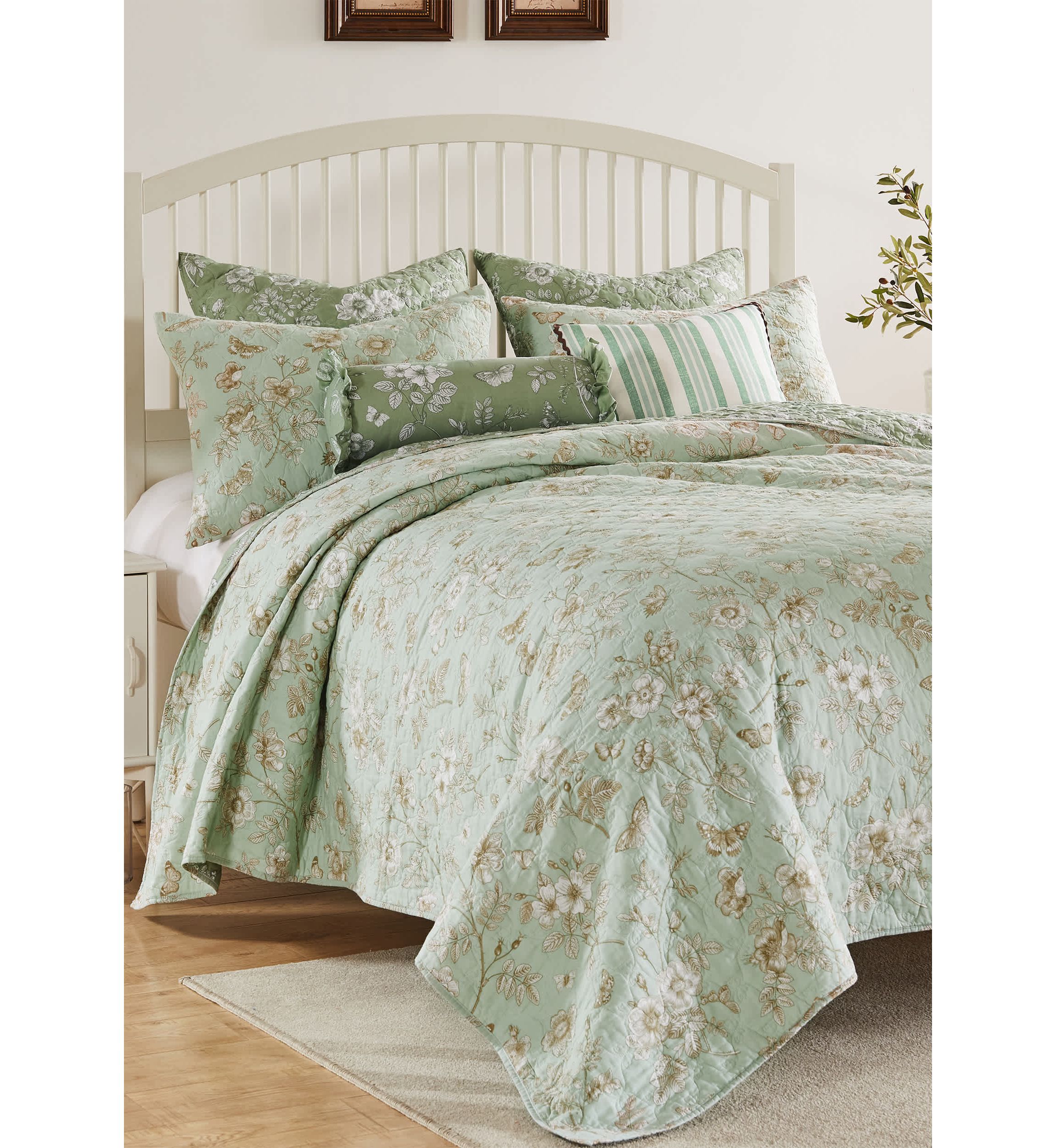 Olivia Quilt Set