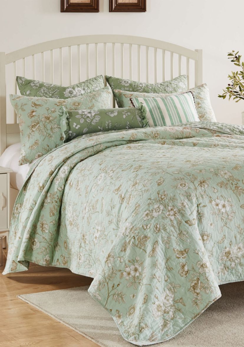 Olivia Quilt Set