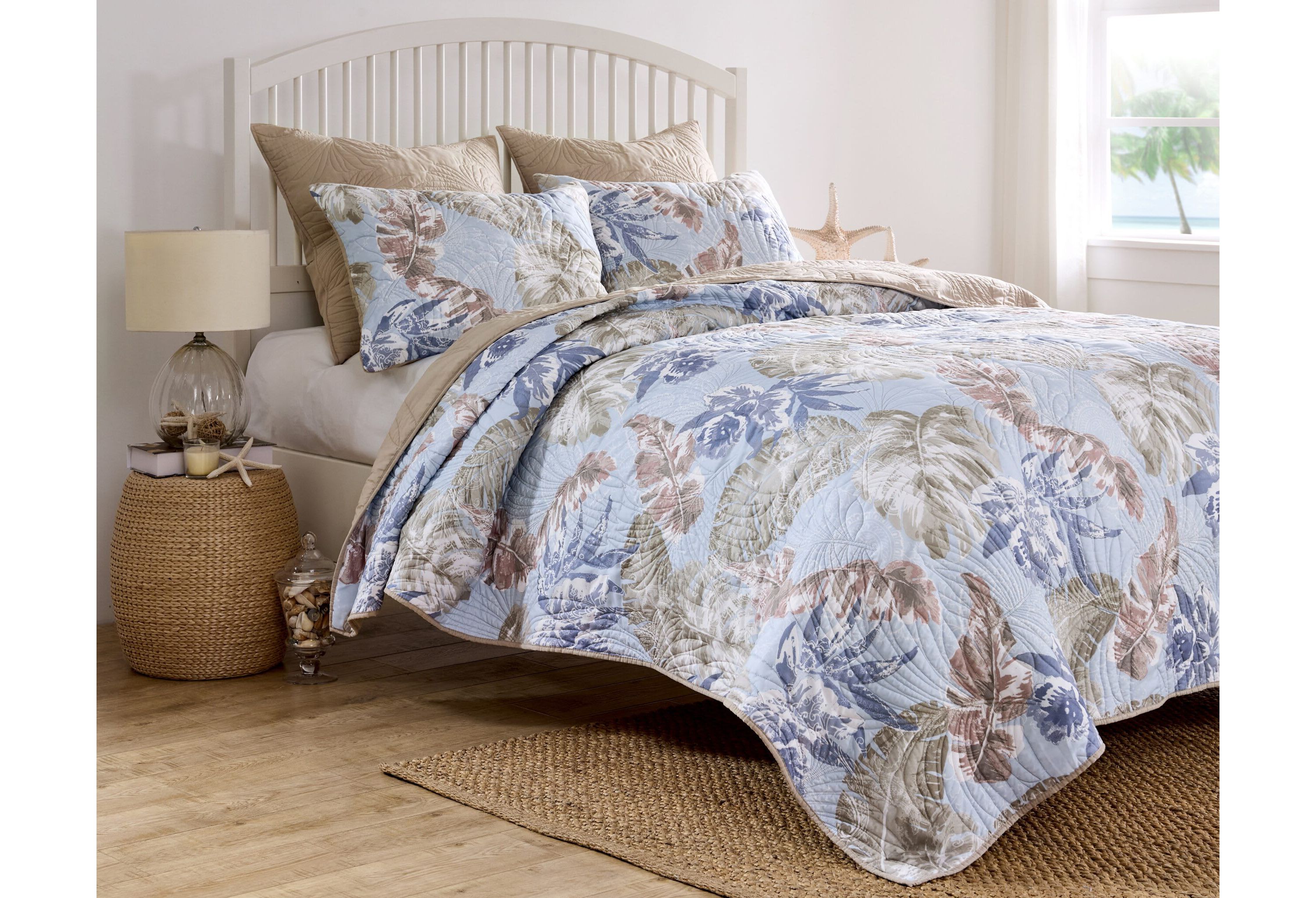 Tropics Quilt Set