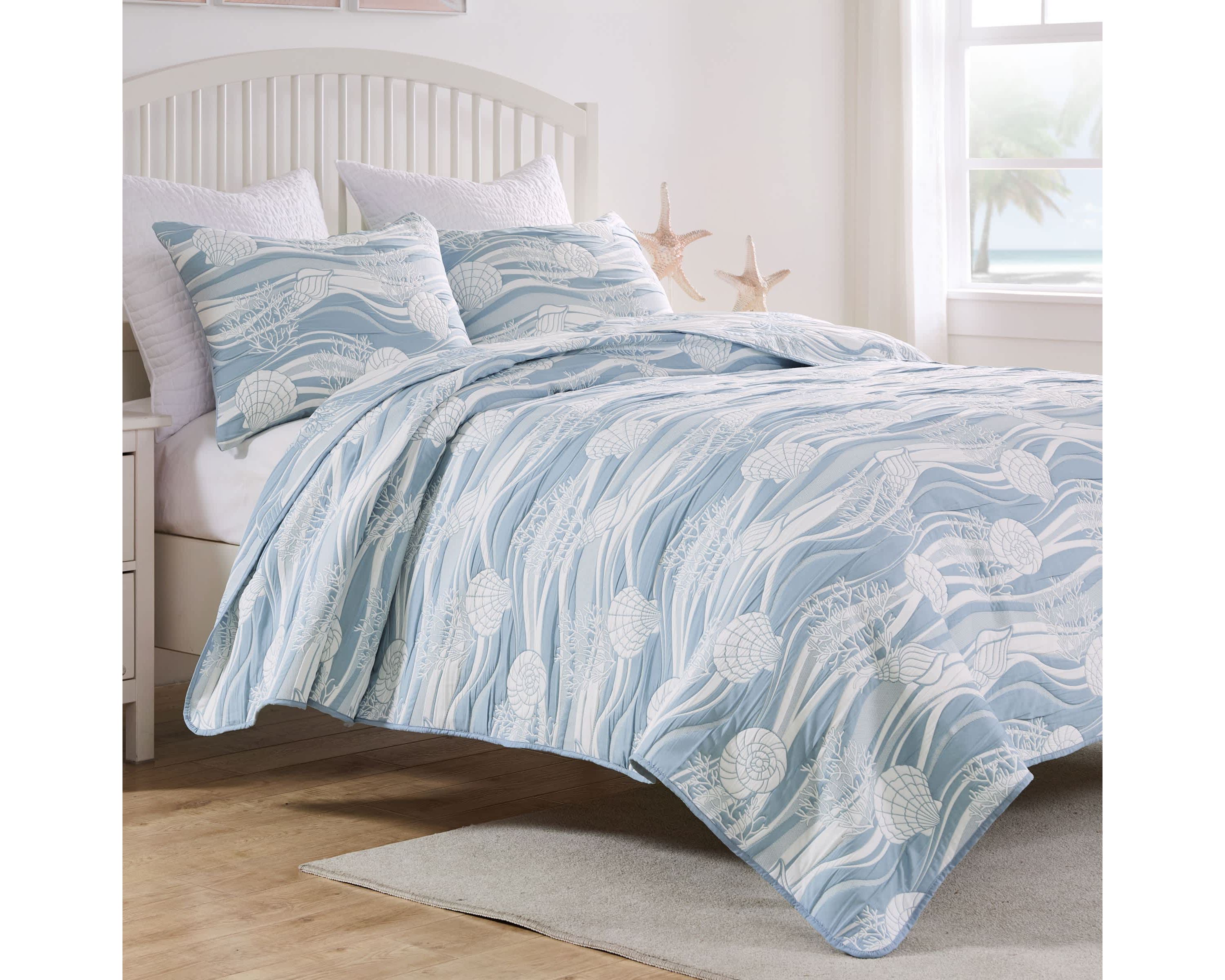 Marina Coverlet Set