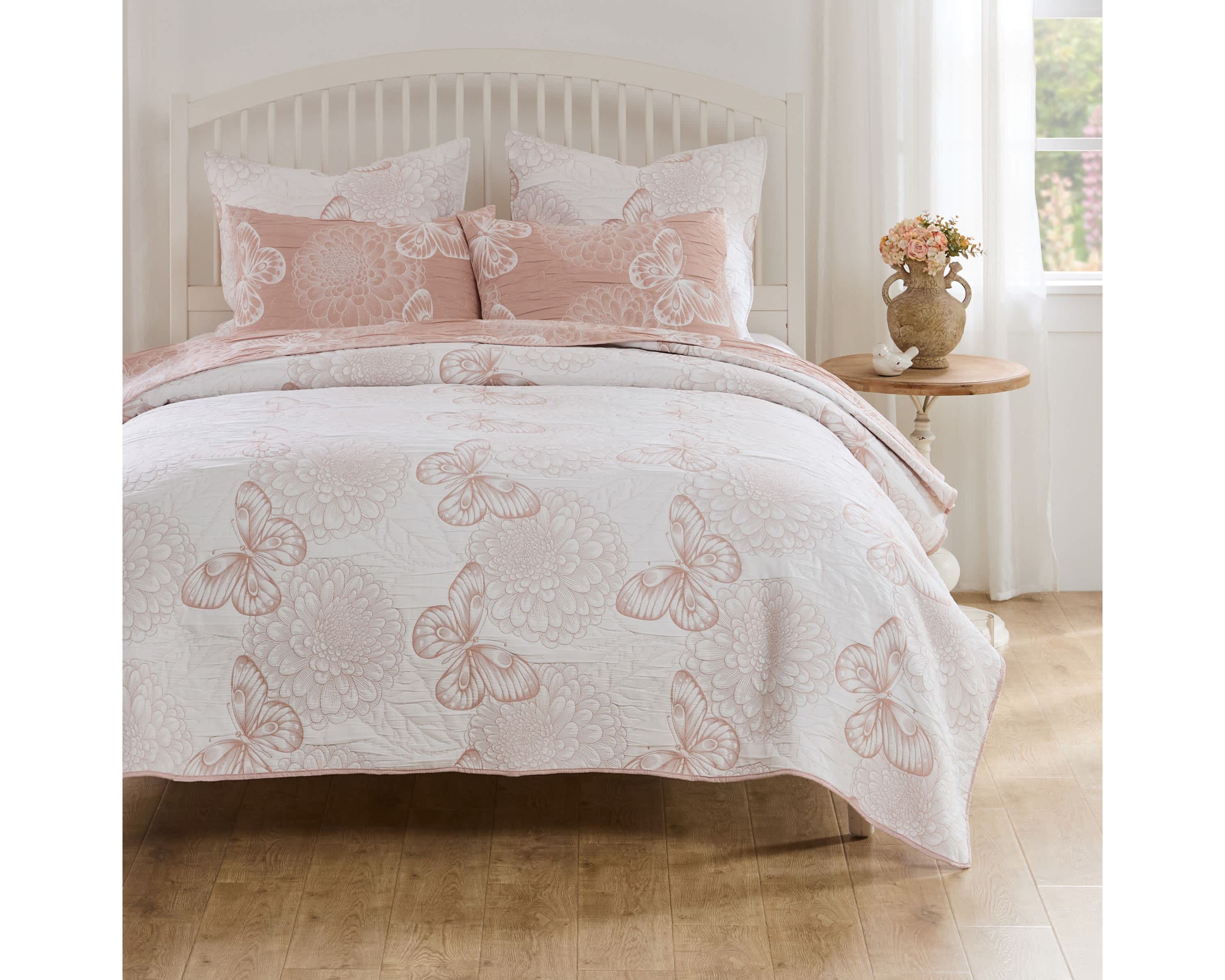 Mariposa Coverlet Set