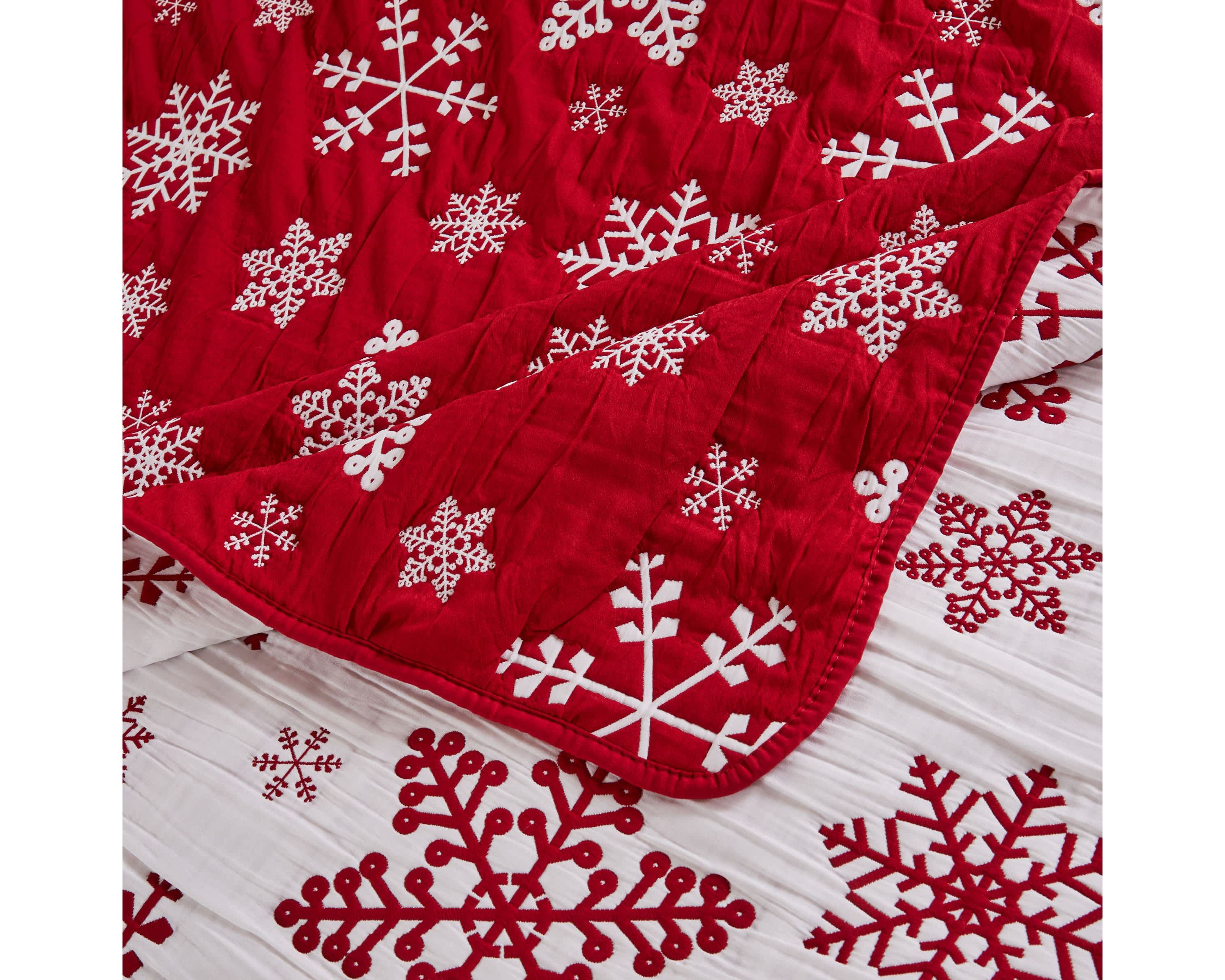 Snowflakes Coverlet Set