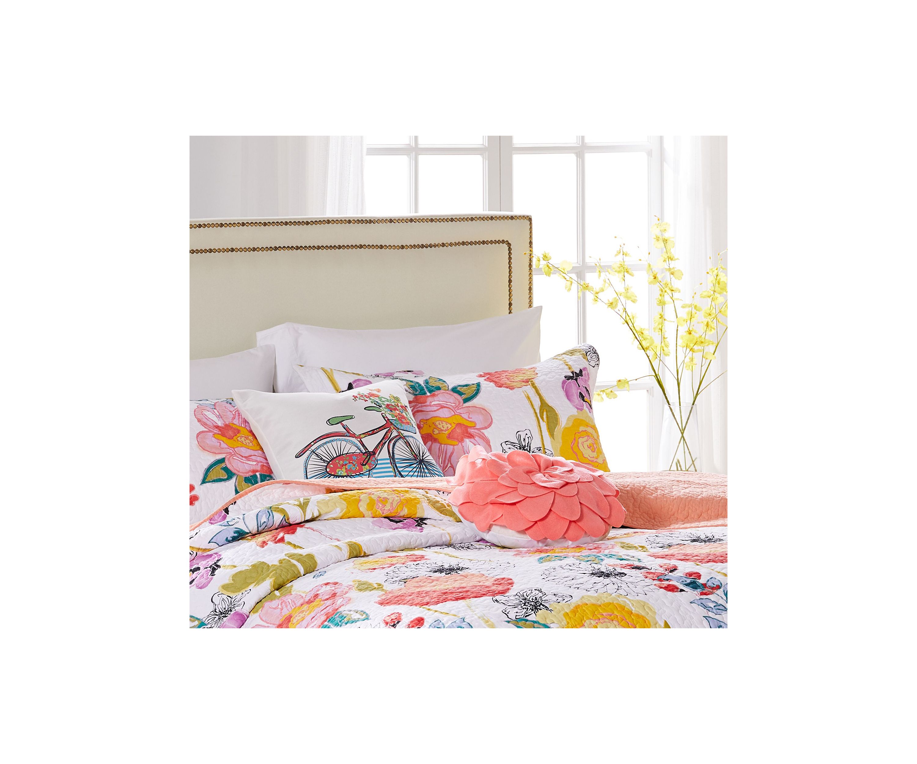 Watercolor Dream Decorative Pillow Pair