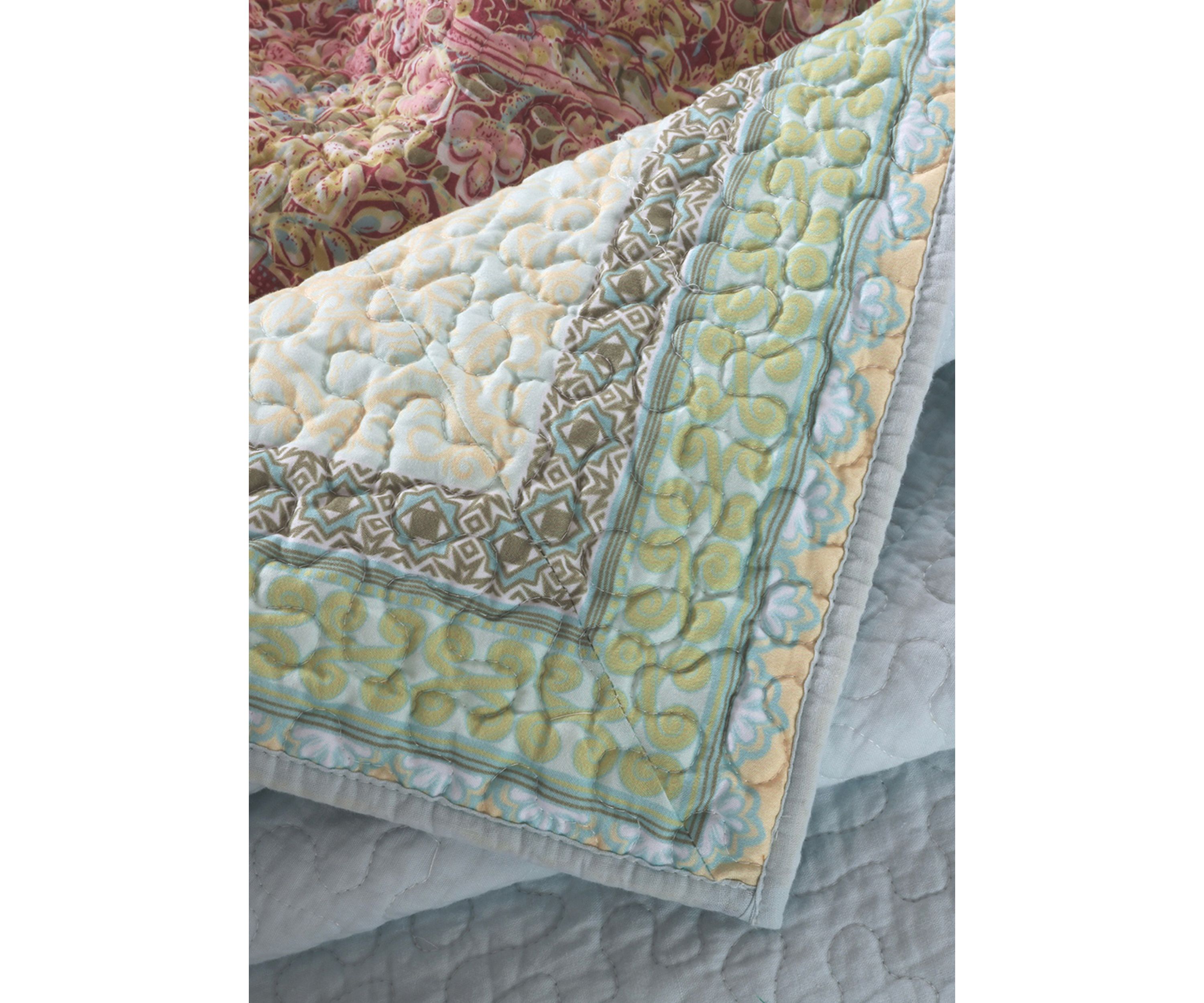 Palisades Throw