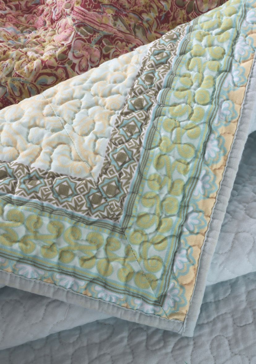 Palisades Throw